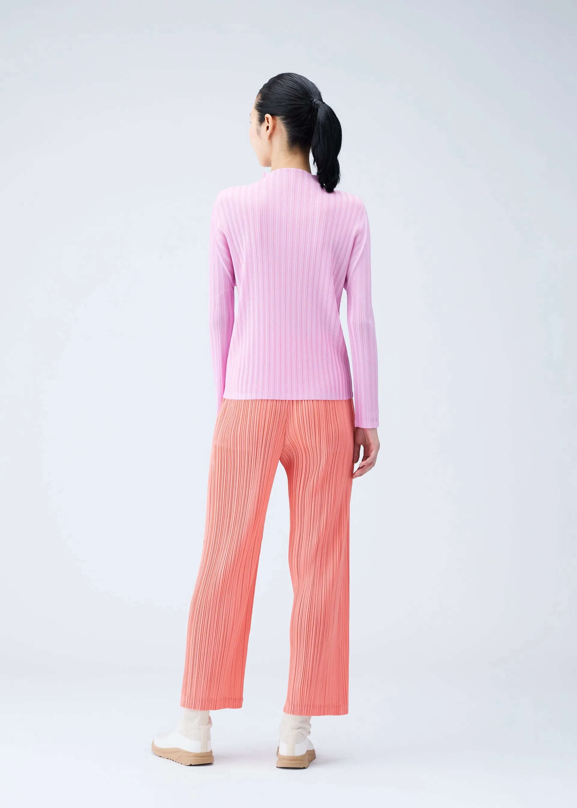RIB PLEATS OCTOBER TOP sold by Issey Miyake product image thumbnail 5