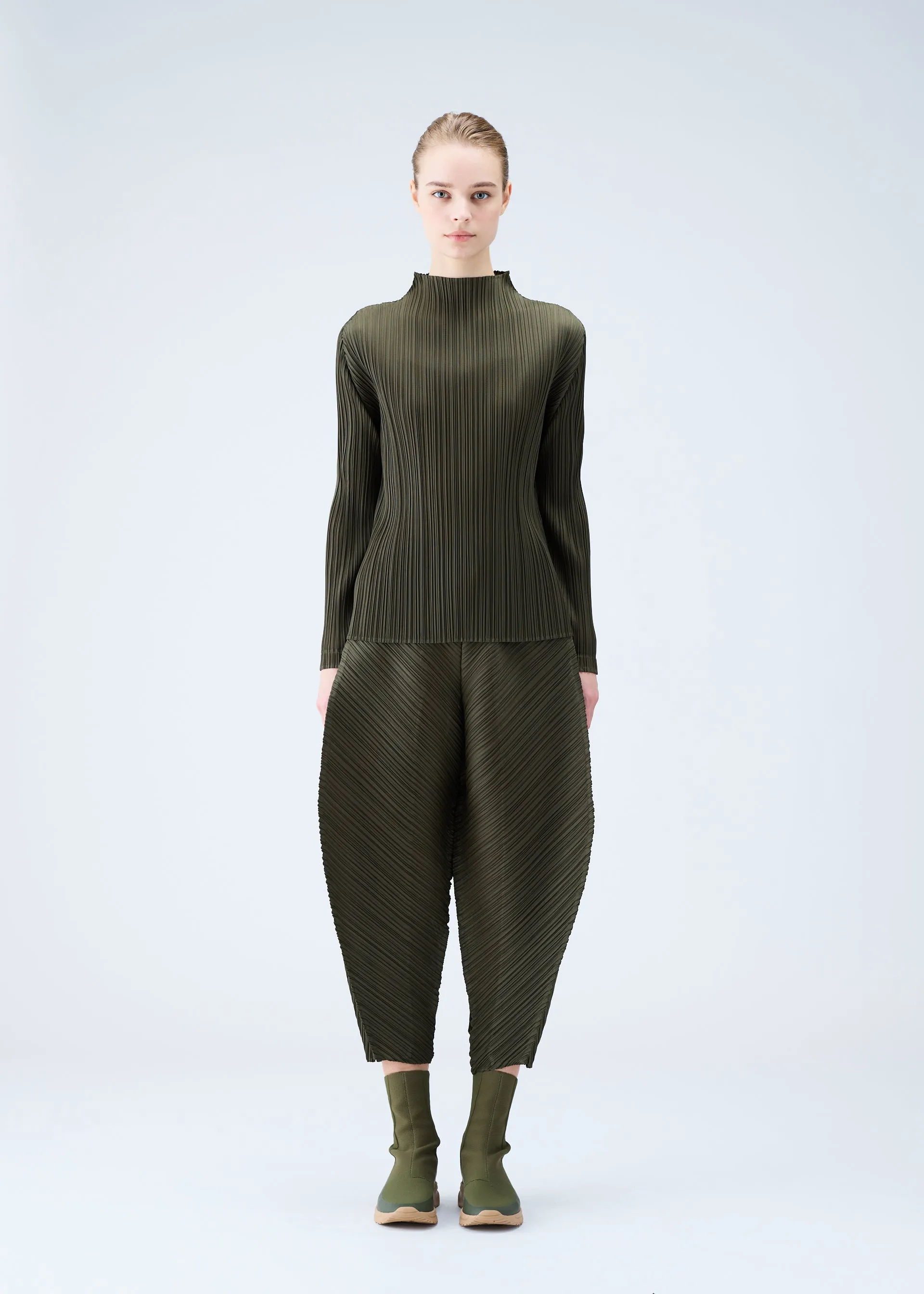 TROPICAL FRUITS TOP sold by Issey Miyake product image thumbnail 2