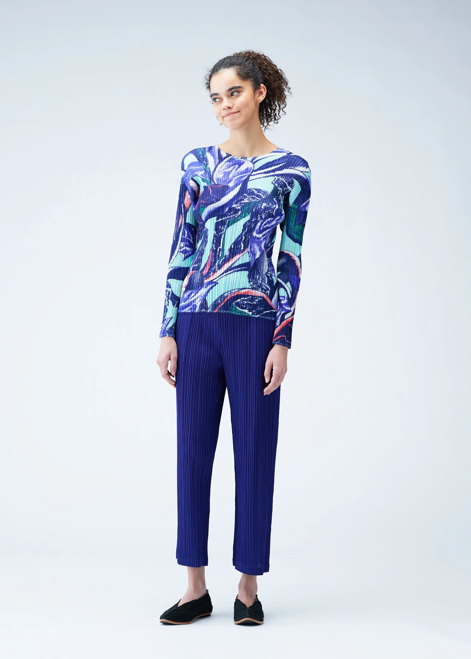 TARDIVO sold by Issey Miyake product image thumbnail 4