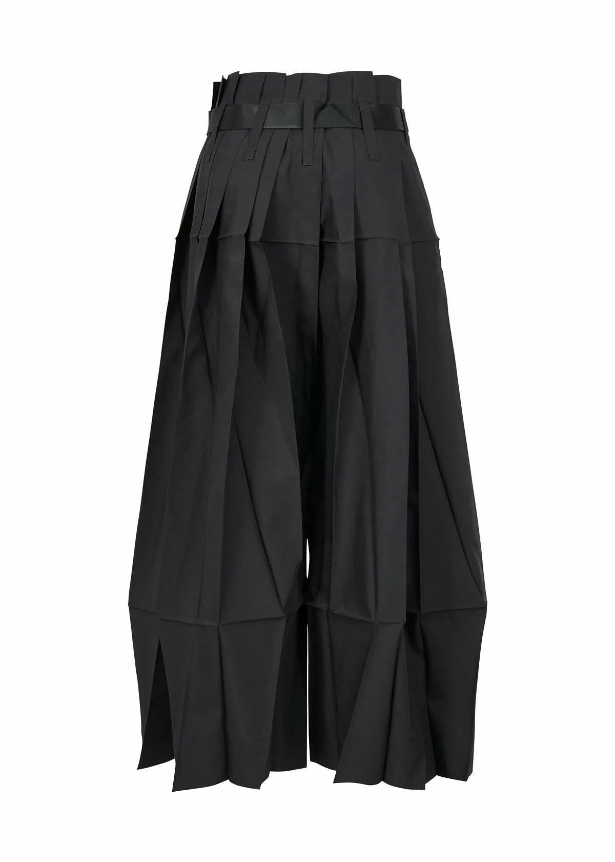 132 5. SOLID sold by Issey Miyake product image thumbnail 5