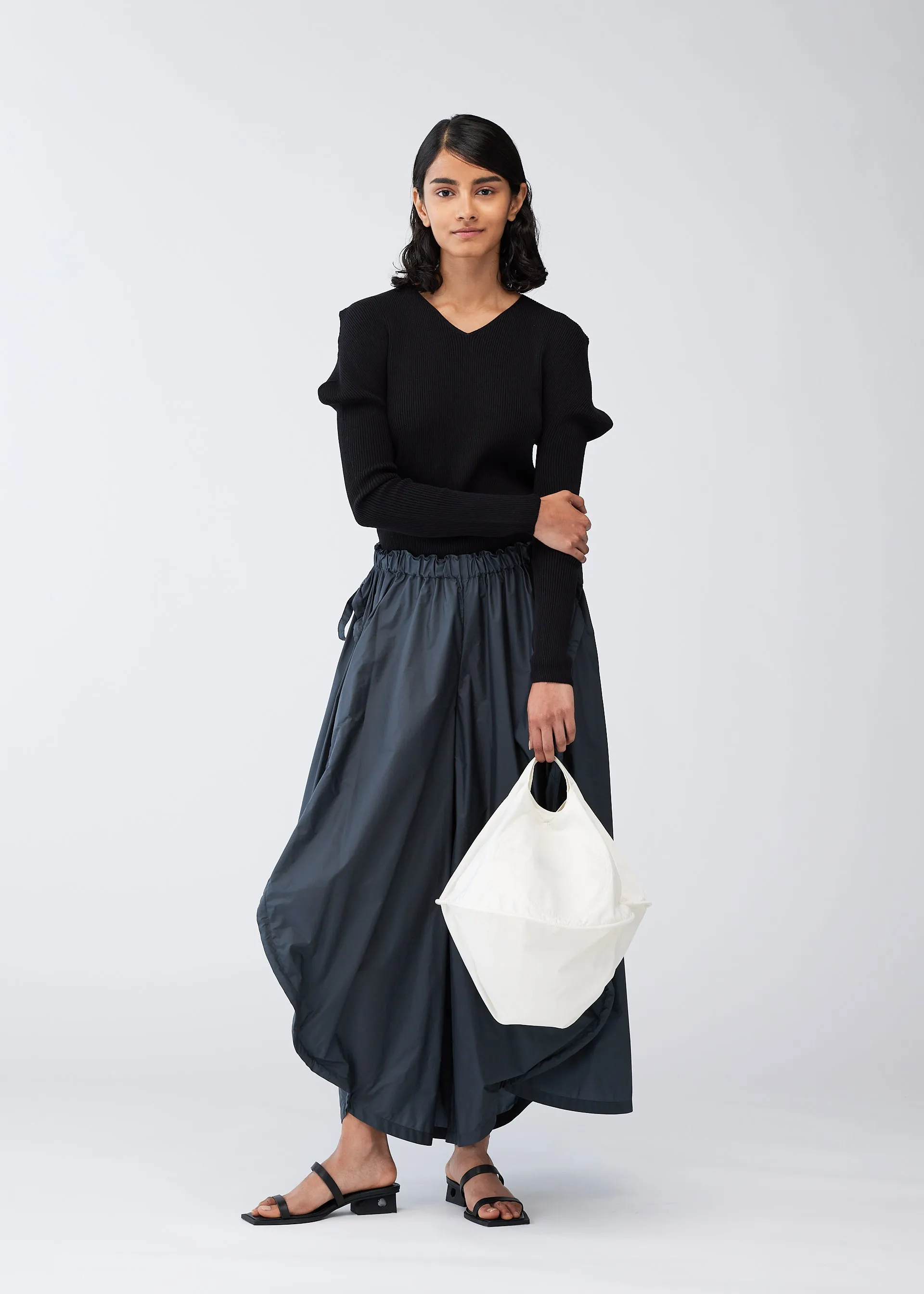 BALLOON BAG sold by Issey Miyake product image thumbnail 2