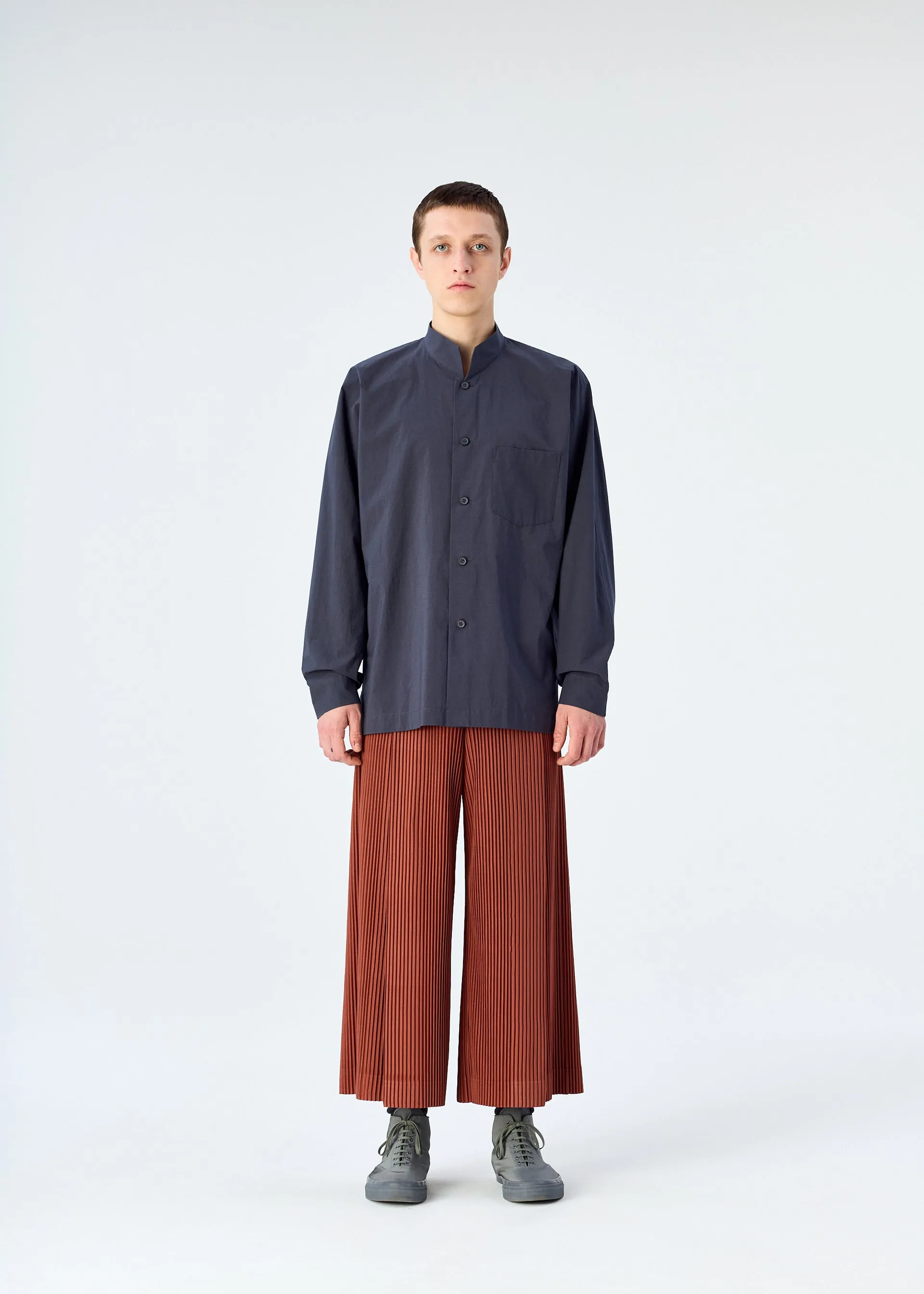 MC OCTOBER PANTS sold by Issey Miyake product image thumbnail 2