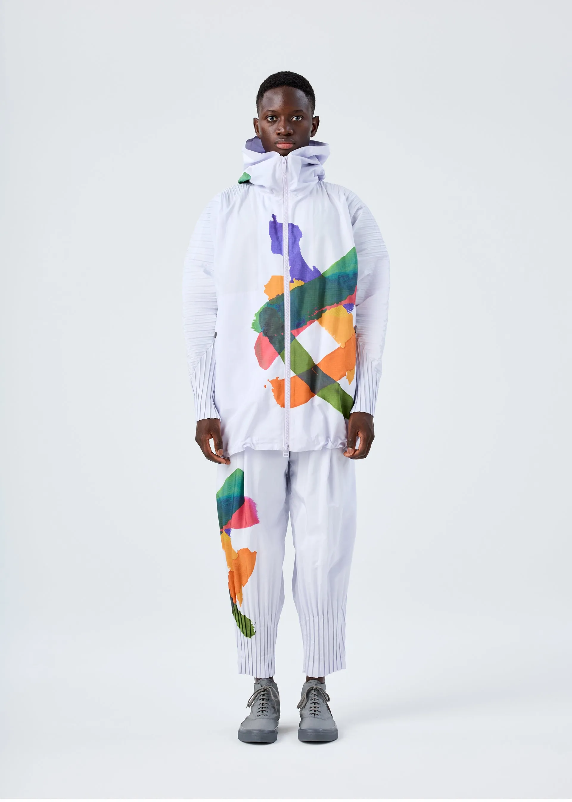 CASCADE PICTURESQUE sold by Issey Miyake product image thumbnail 2