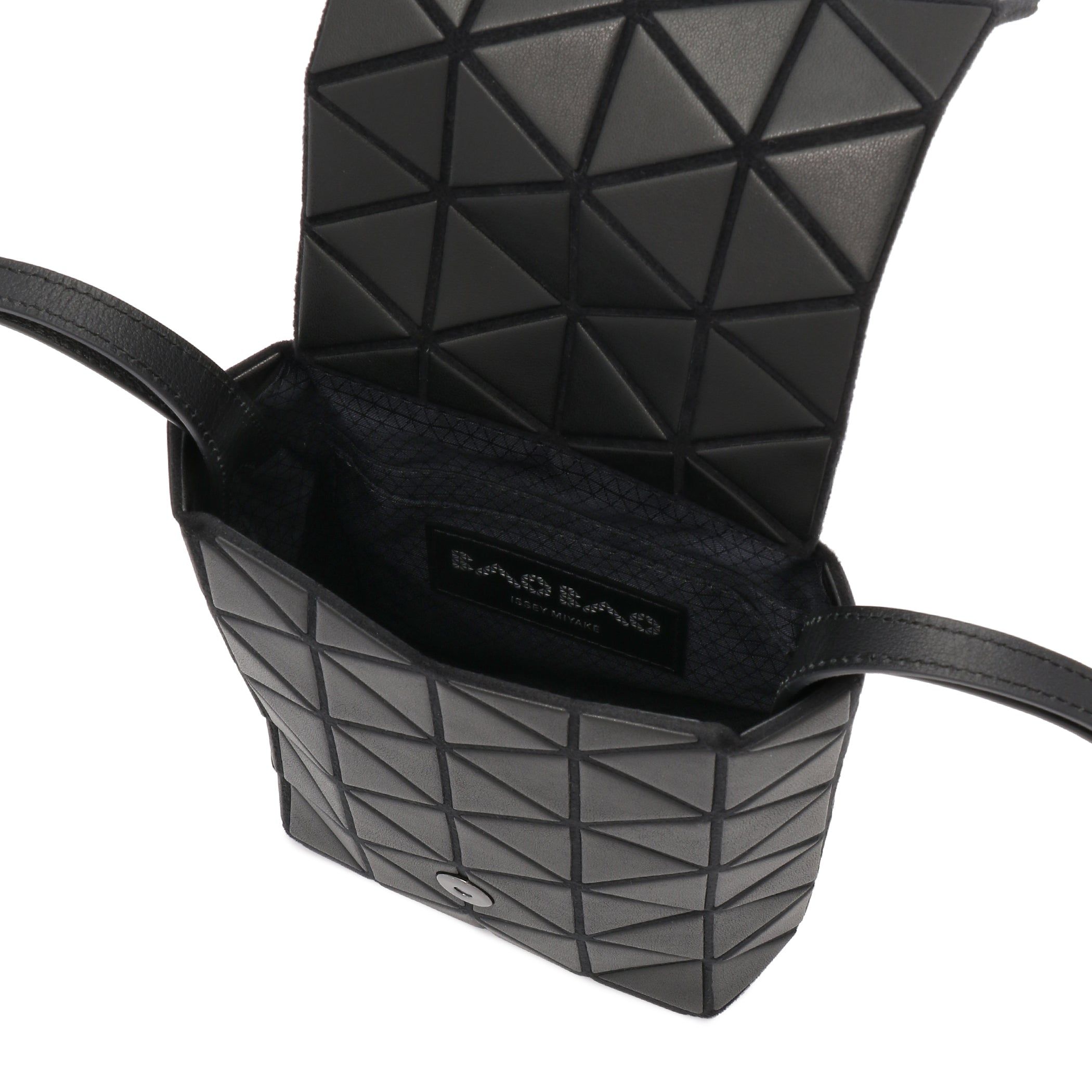 FLAP SHOULDER BAG sold by Issey Miyake product image thumbnail 4