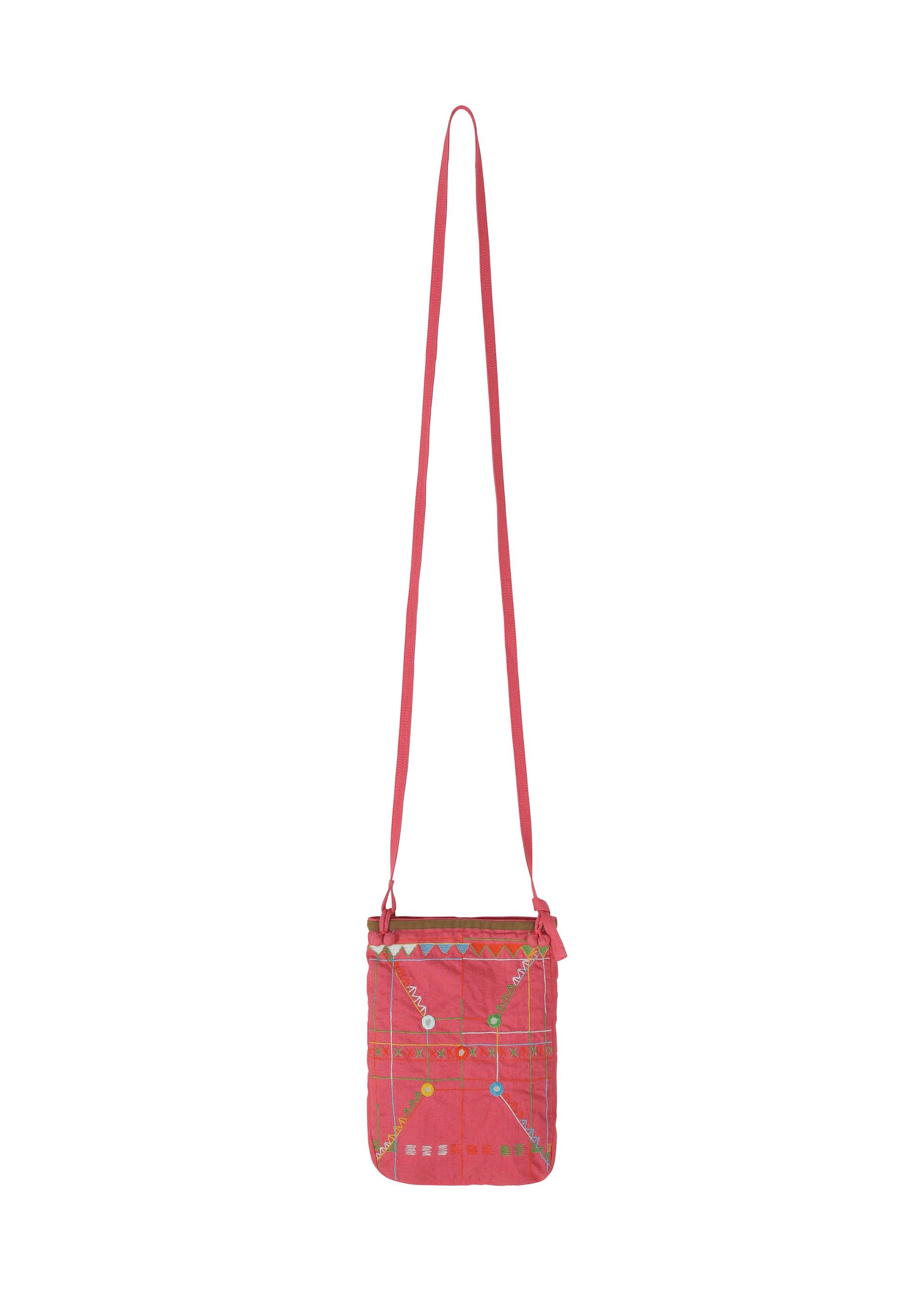 MIRROR POCHETTE sold by Issey Miyake