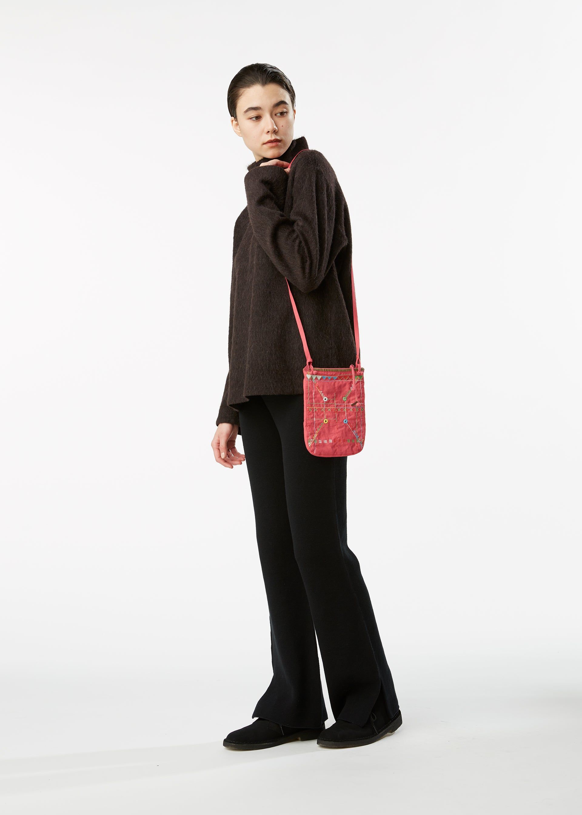 MIRROR POCHETTE sold by Issey Miyake product image thumbnail 2