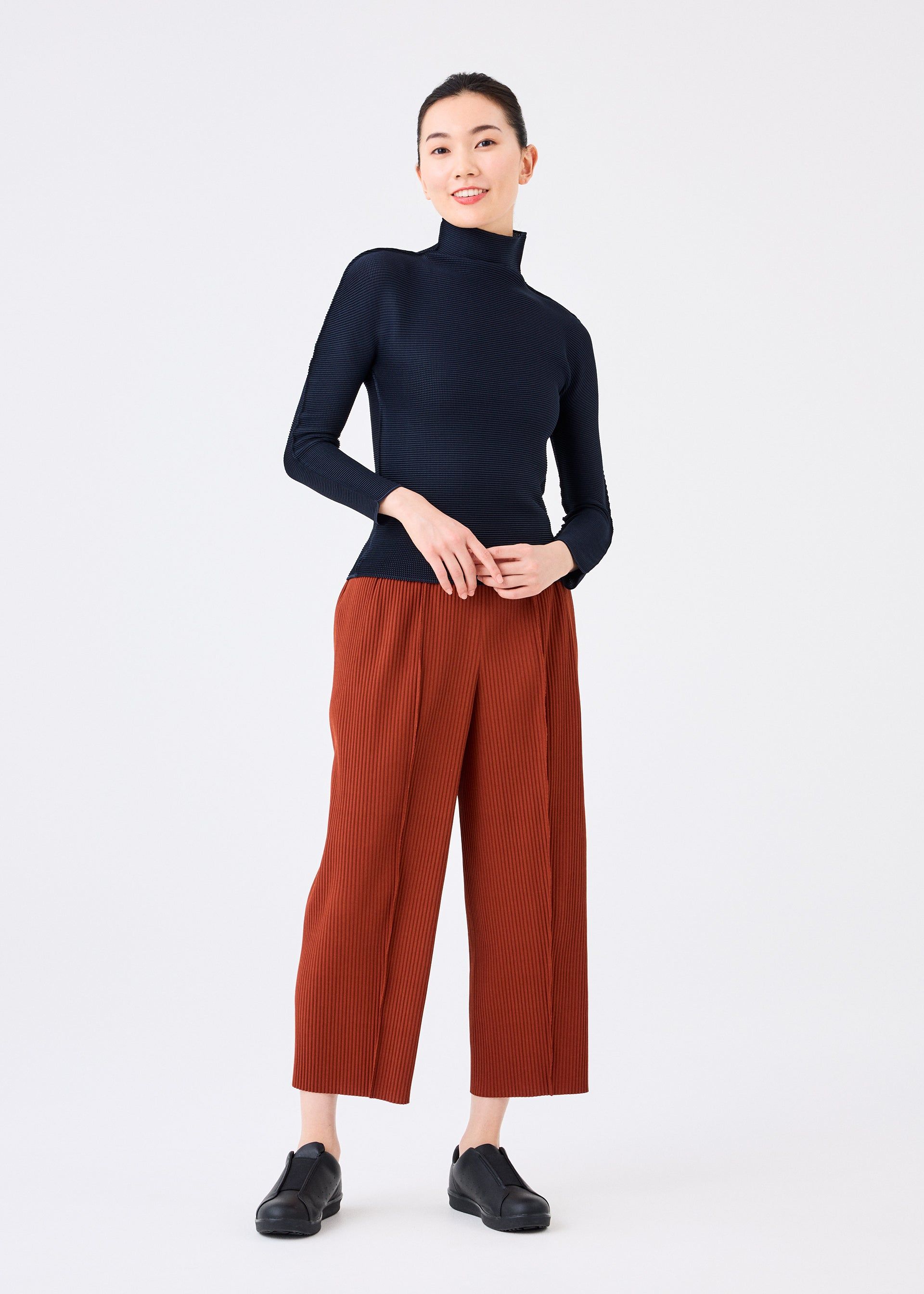 FINE KNIT PLEATS BOTTOM 2 PANTS sold by Issey Miyake product image thumbnail 2
