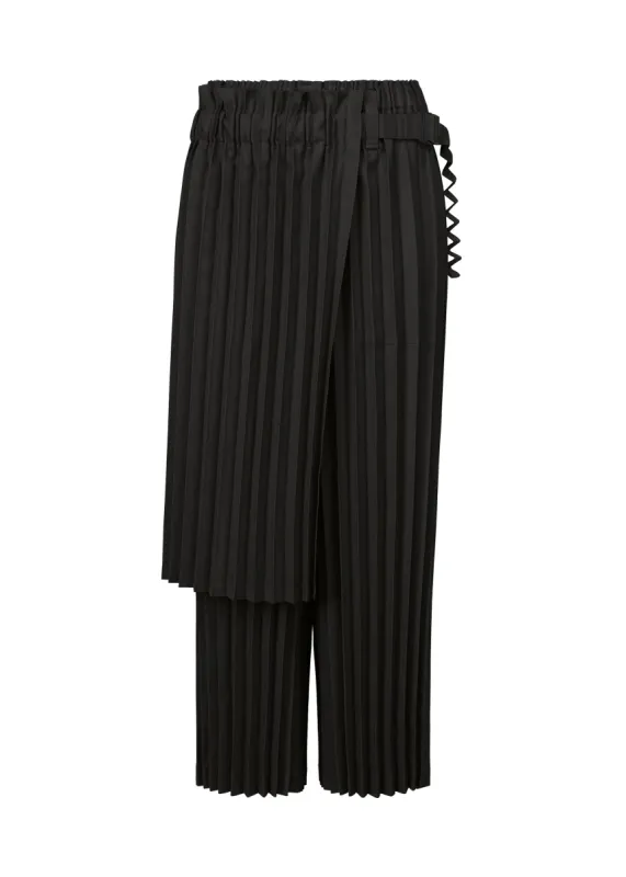 パンツ PerfumeCloset Layered Pleats Pants MONTHLY COLORS : JANUARY – ISSEY MIYAKE ONLINE STORE
