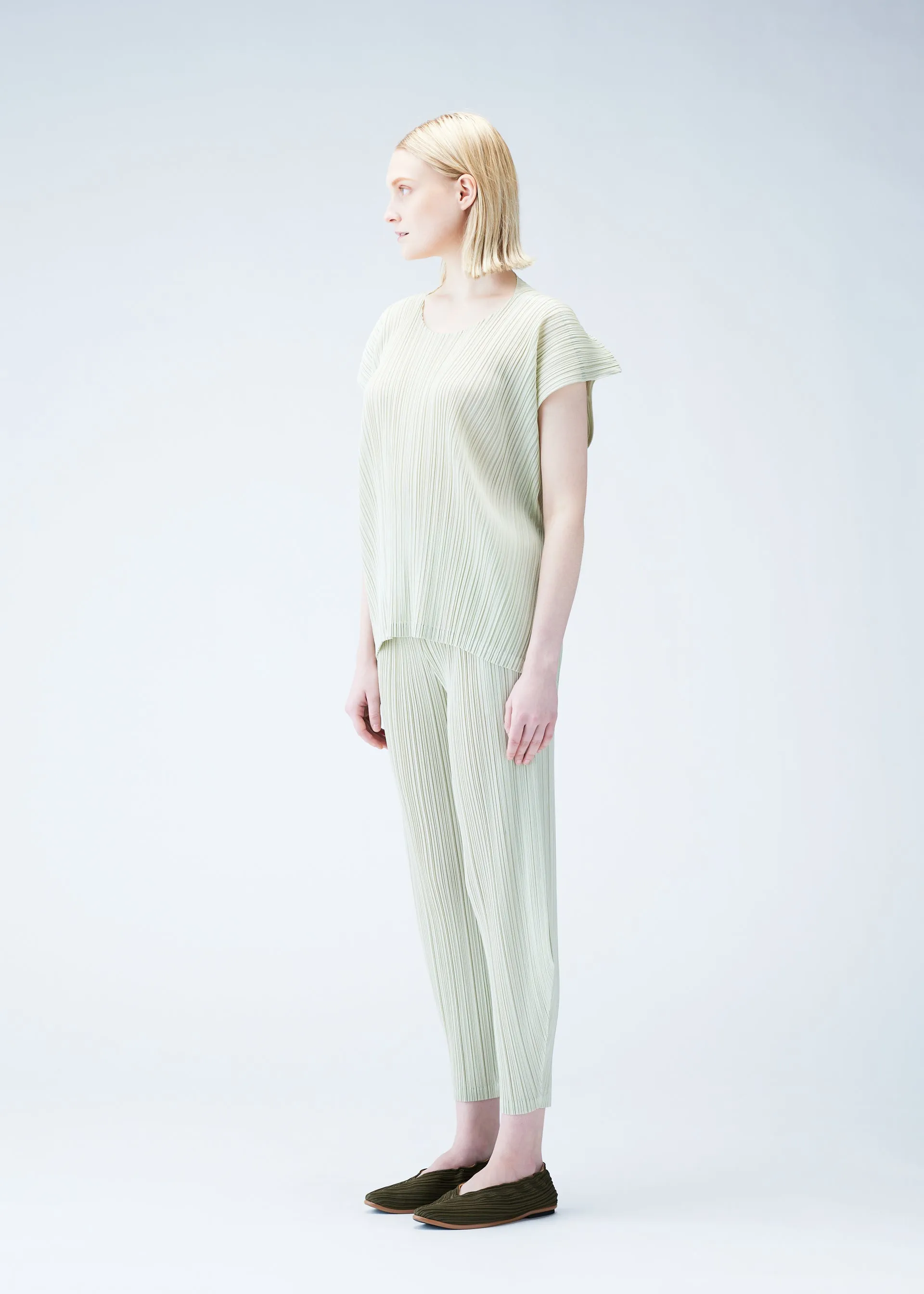 ARTICHOKE sold by Issey Miyake product image thumbnail 4