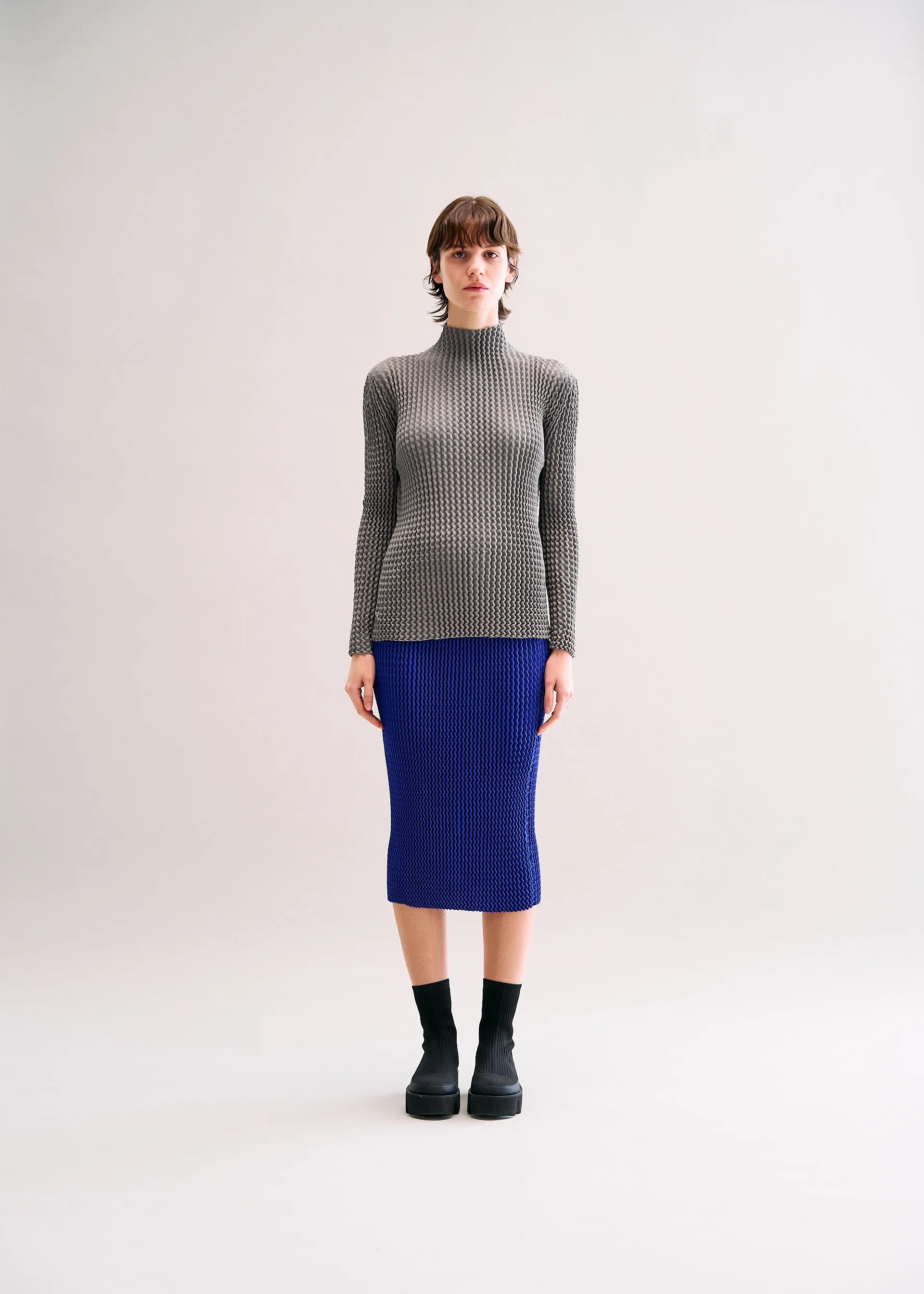 SPONGY-38 TOP sold by Issey Miyake product image thumbnail 2