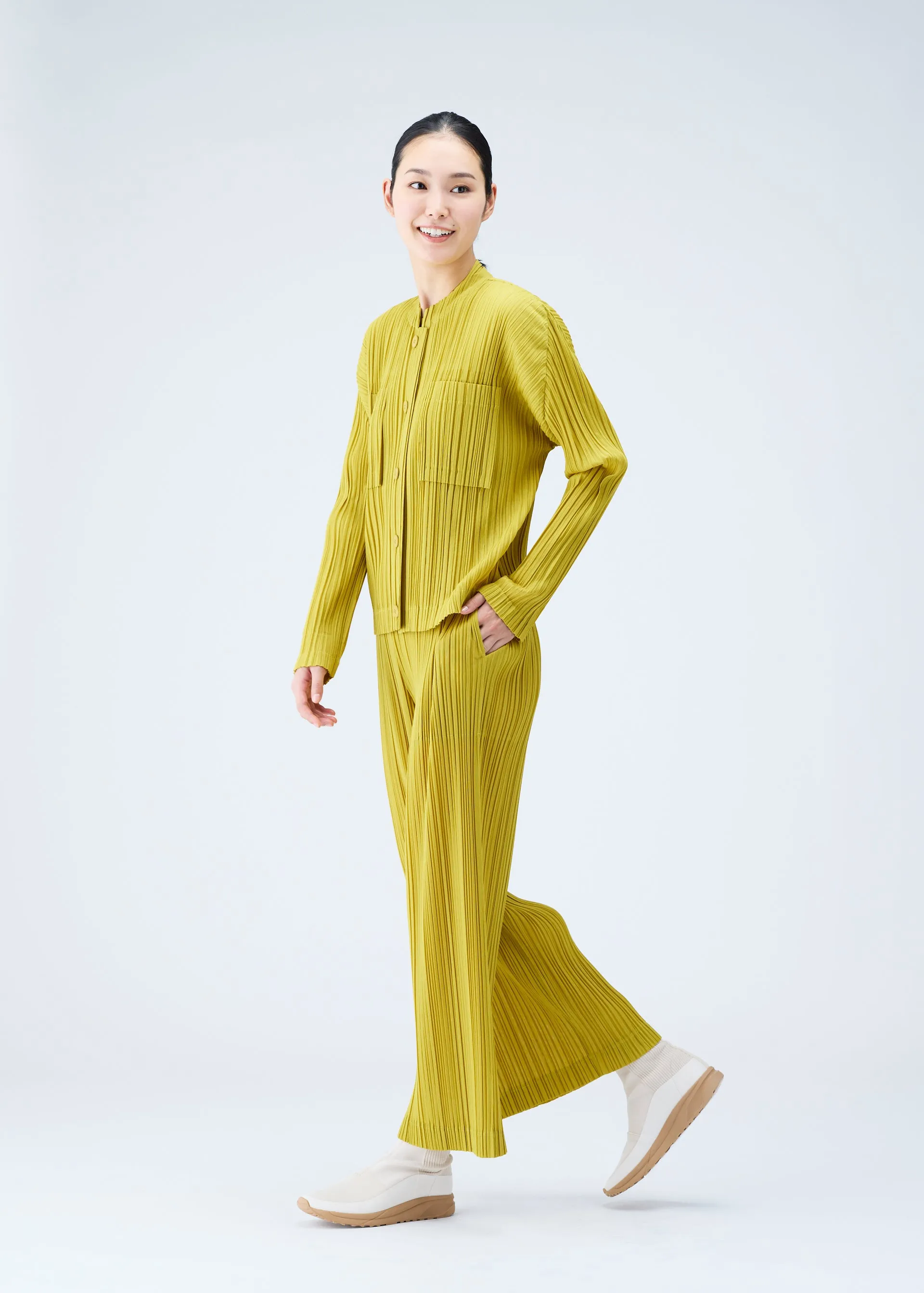 RAMIE PLEATS JACKET sold by Issey Miyake product image thumbnail 5