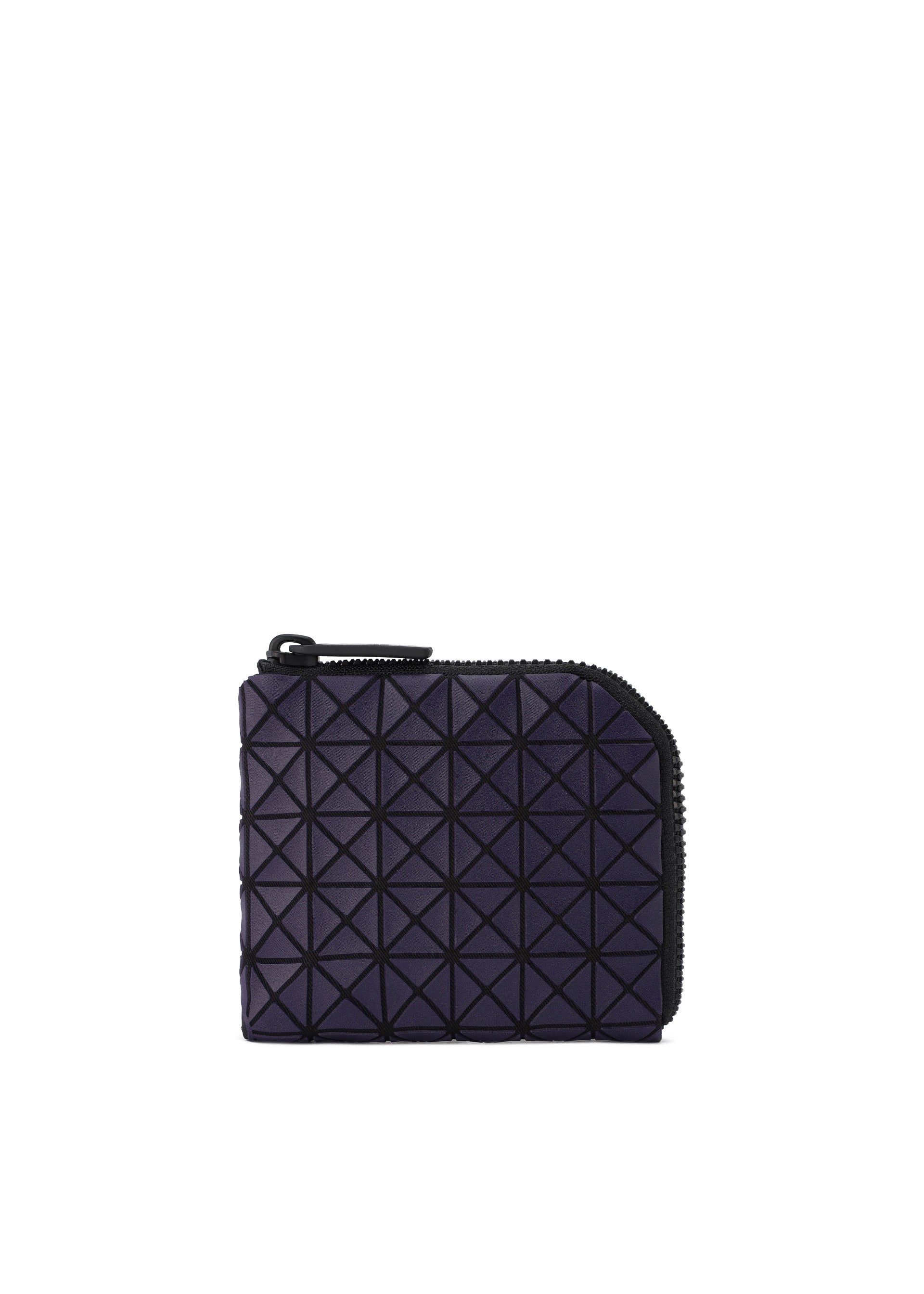 CLAM WALLET sold by Issey Miyake