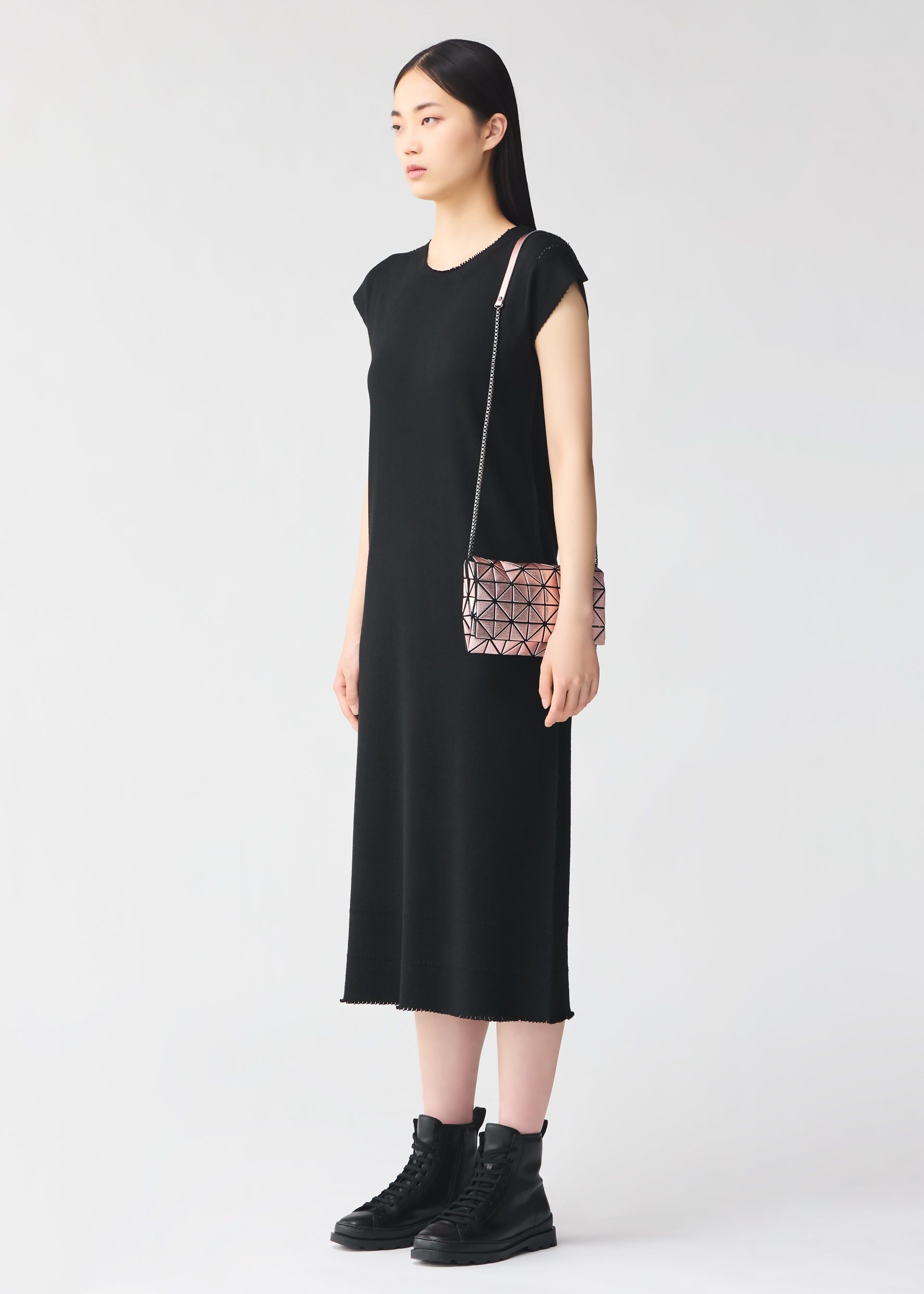 PLATINUM COFFRET SHOULDER BAG sold by Issey Miyake product image thumbnail 5