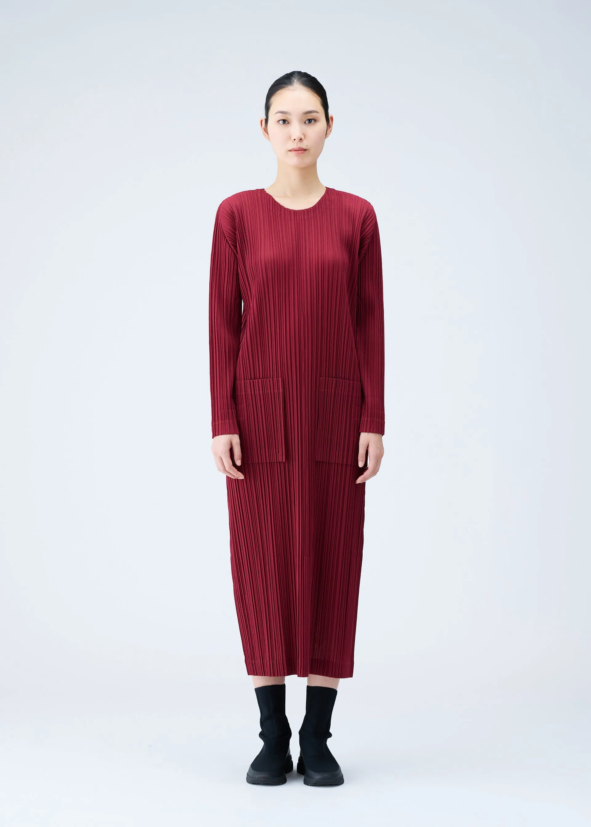 RAMIE PLEATS DRESS sold by Issey Miyake product image thumbnail 4