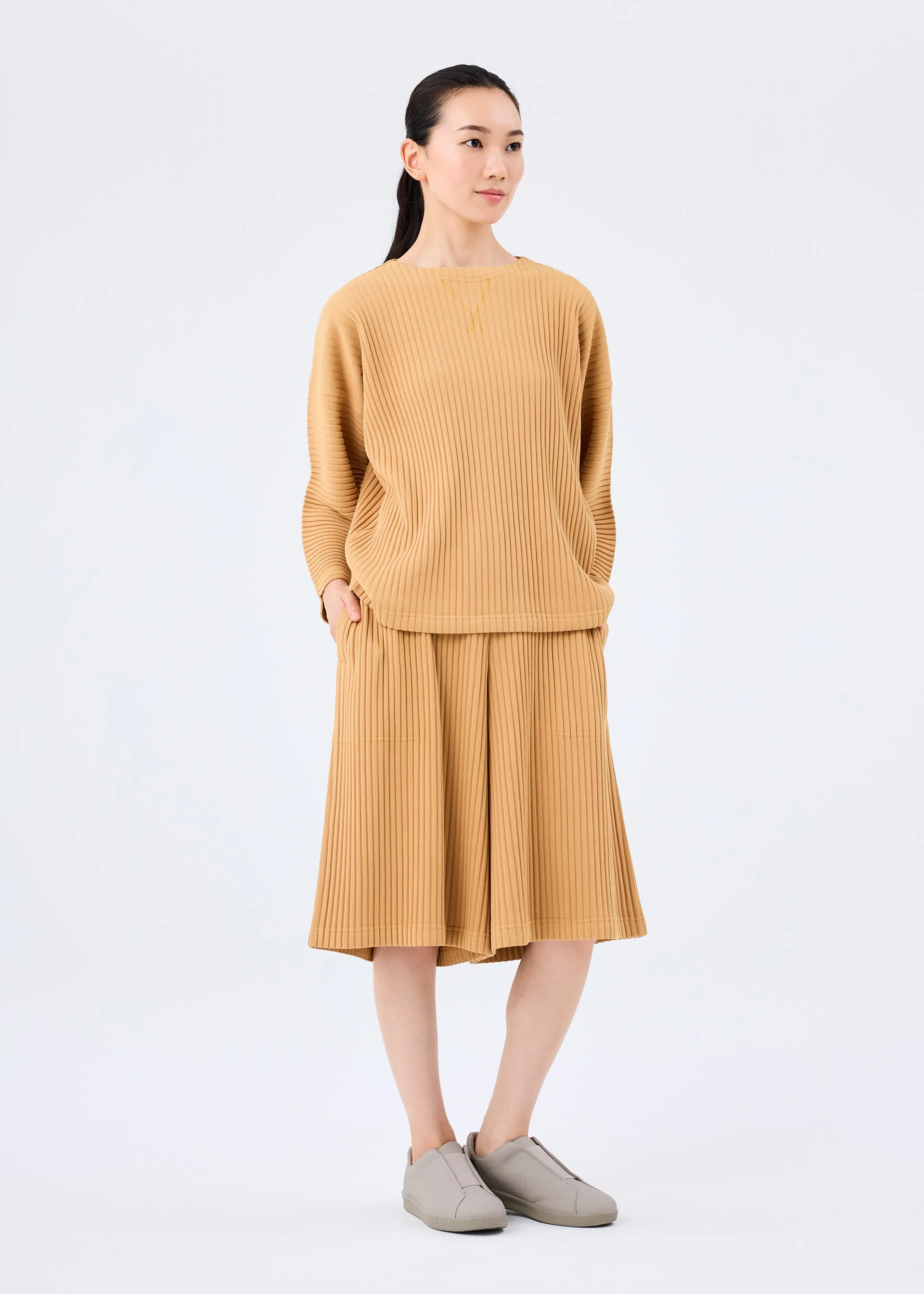 SWEATS PLEATS PANTS sold by Issey Miyake product image thumbnail 5