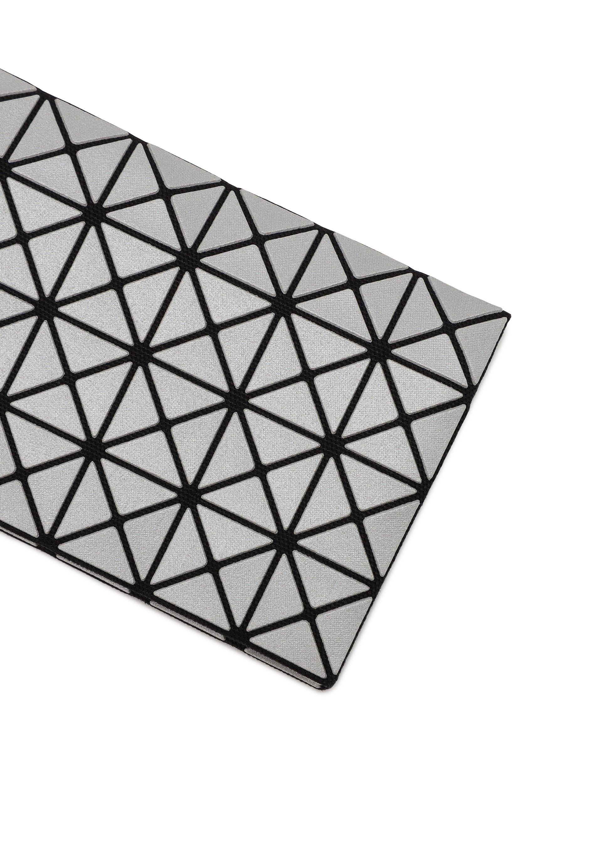 OYSTER METALLIC CARD CASE sold by Issey Miyake product image thumbnail 3