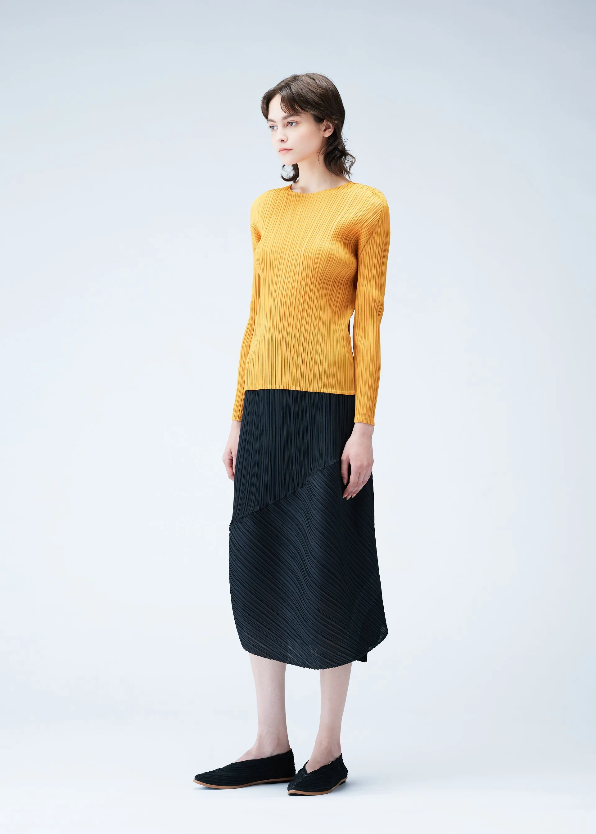 PEANUTS sold by Issey Miyake product image thumbnail 5