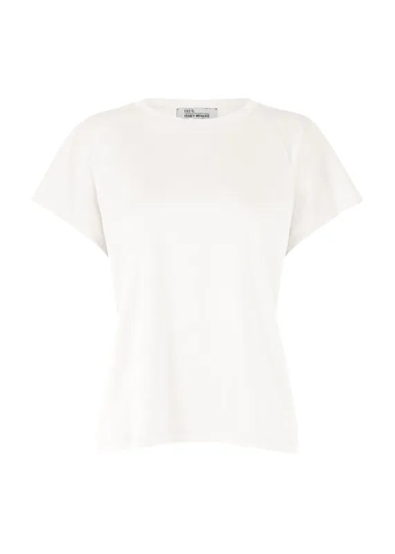 132 5. T-SHIRT made by Issey Miyake