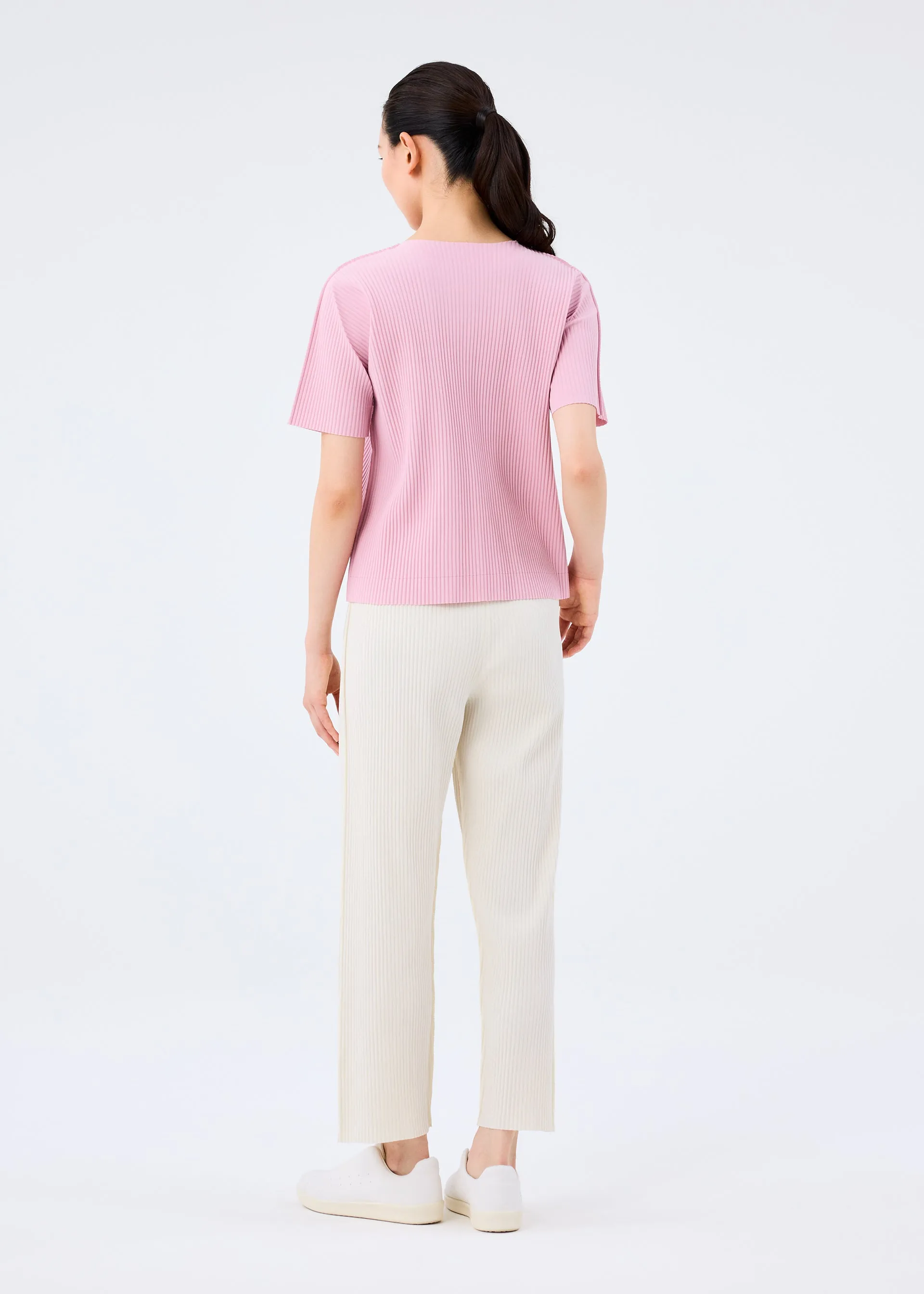 FINE KNIT PLEATS COLOR 2 sold by Issey Miyake product image thumbnail 4