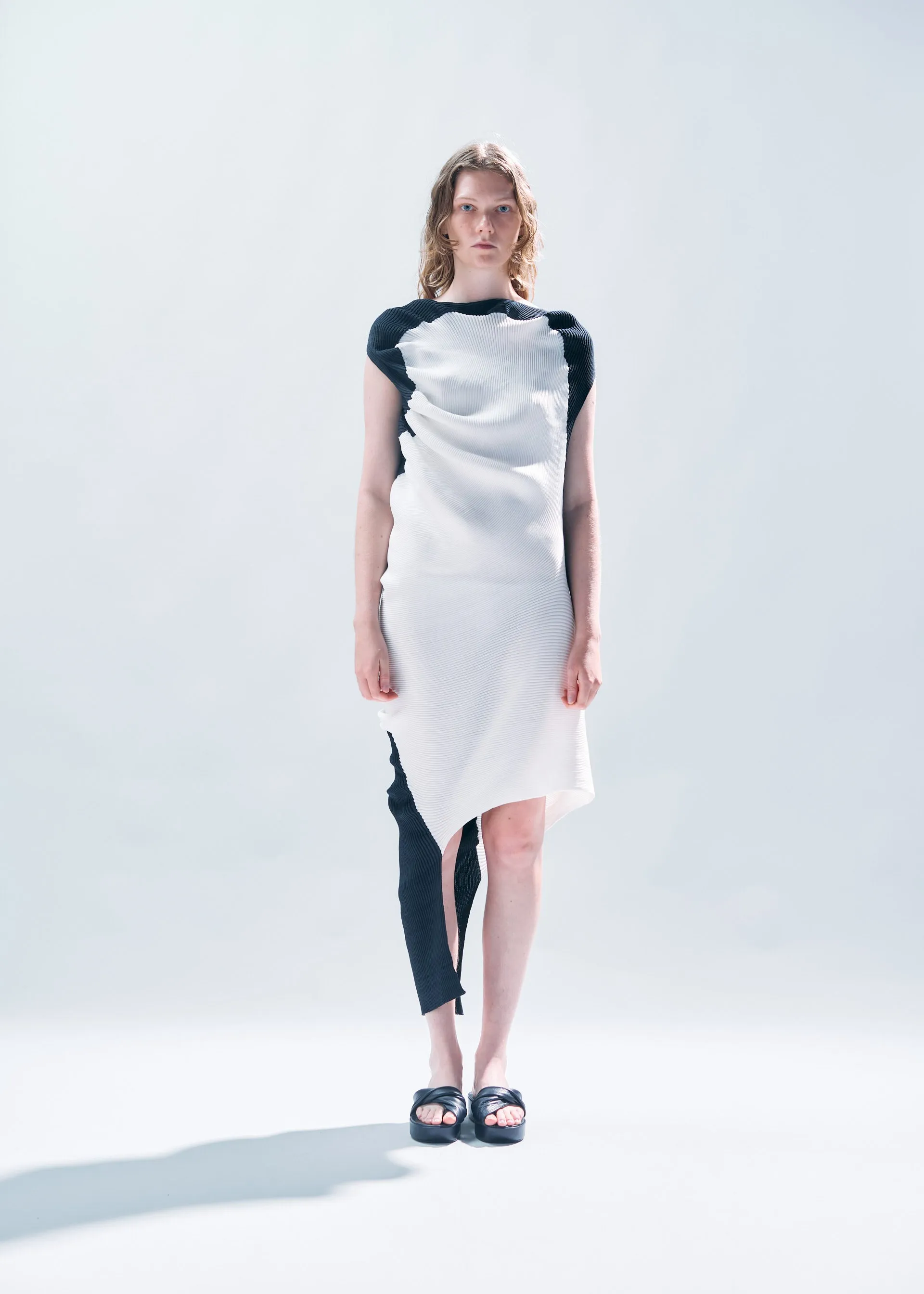 AERATE DRESS sold by Issey Miyake product image thumbnail 4