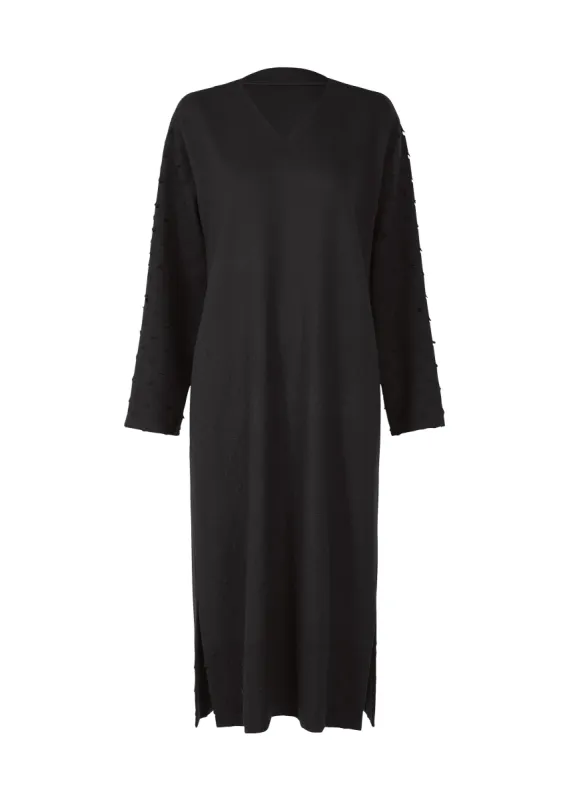 SQUARE CUT sold by Issey Miyake