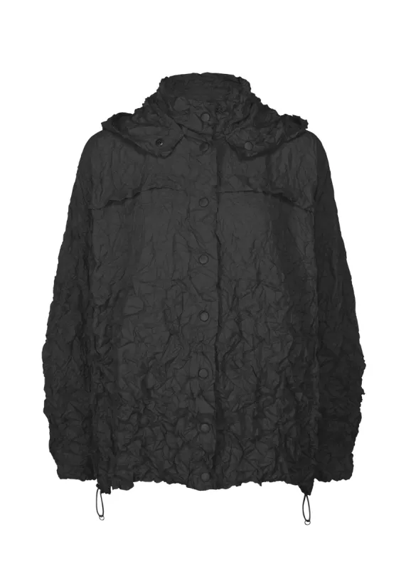 MERINGUE PARKA made by Issey Miyake
