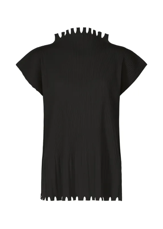 MELLOW FRINGE PLEATS sold by Issey Miyake