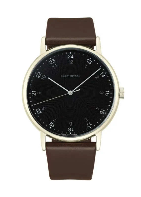 f　Designed by Ichiro Iwasaki sold by Issey Miyake