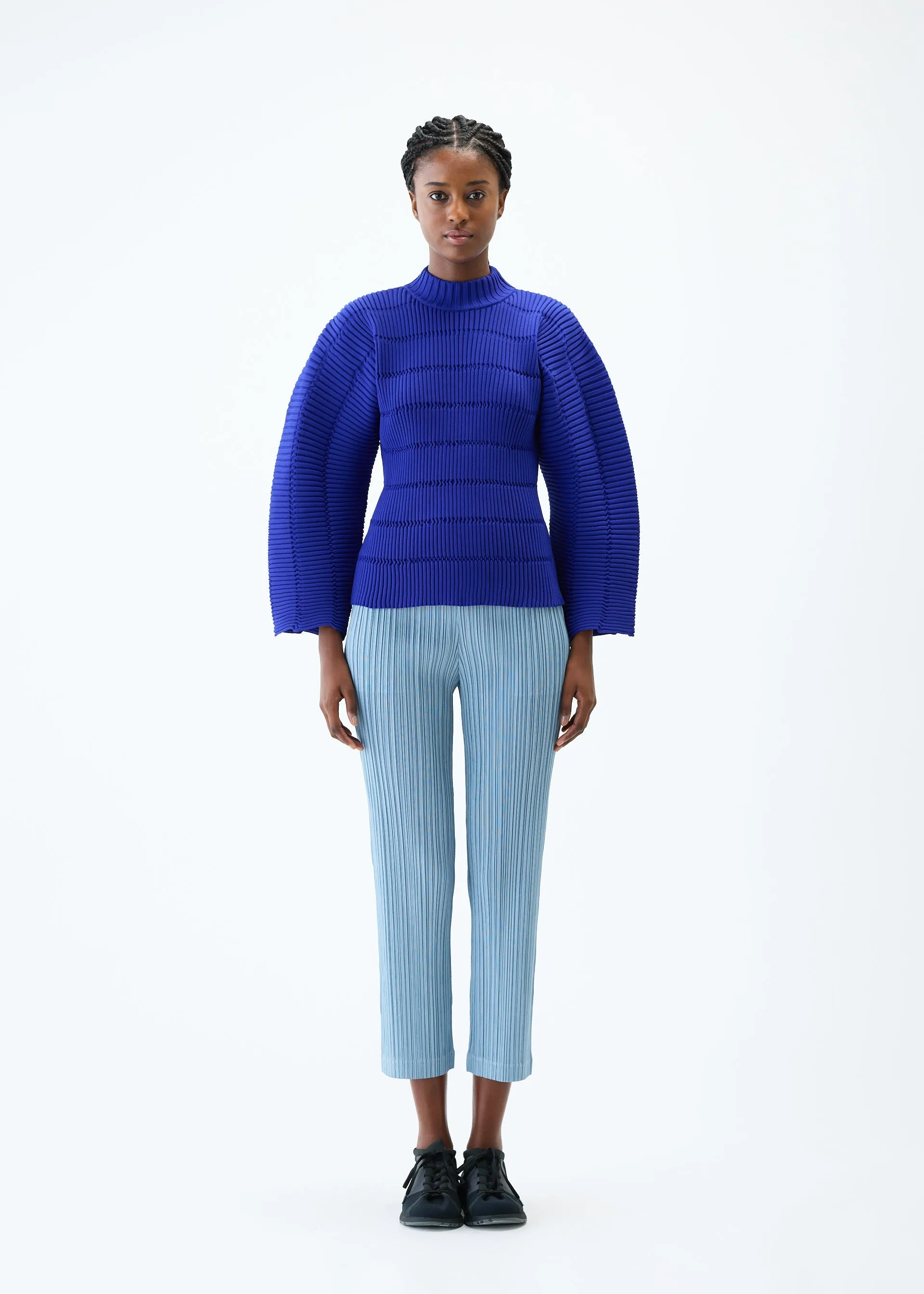 JIGGLY KNIT sold by Issey Miyake product image thumbnail 5