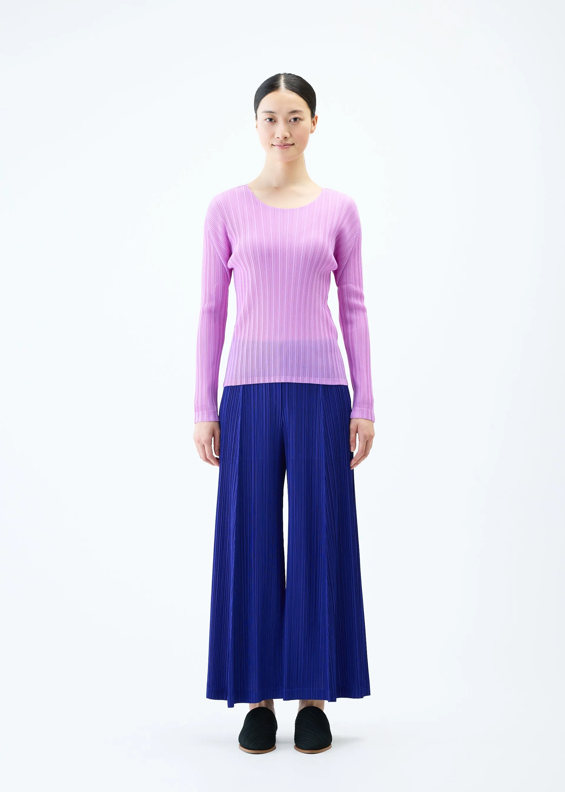 RIB PLEATS JANUARY sold by Issey Miyake product image thumbnail 5