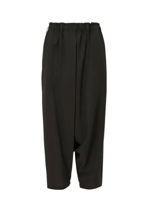 SEAMLESS BOTTOMS BASIC sold by Issey Miyake