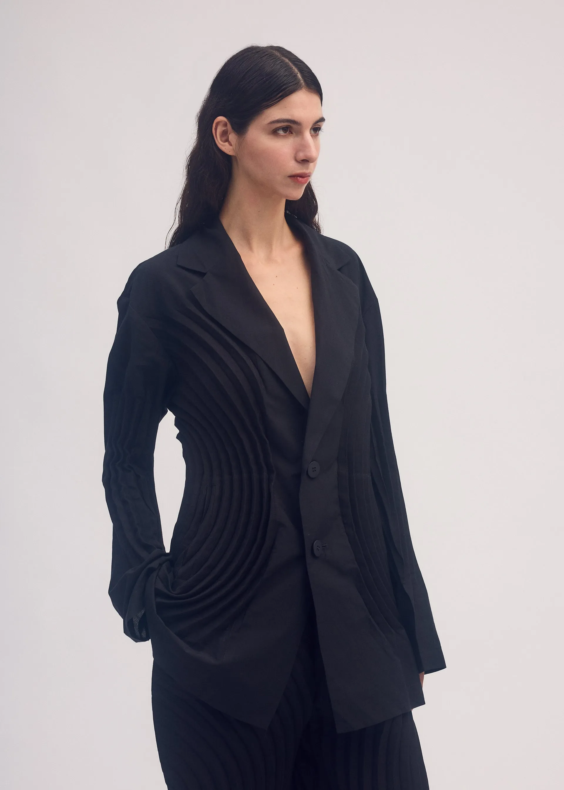 FLOW sold by Issey Miyake product image thumbnail 5