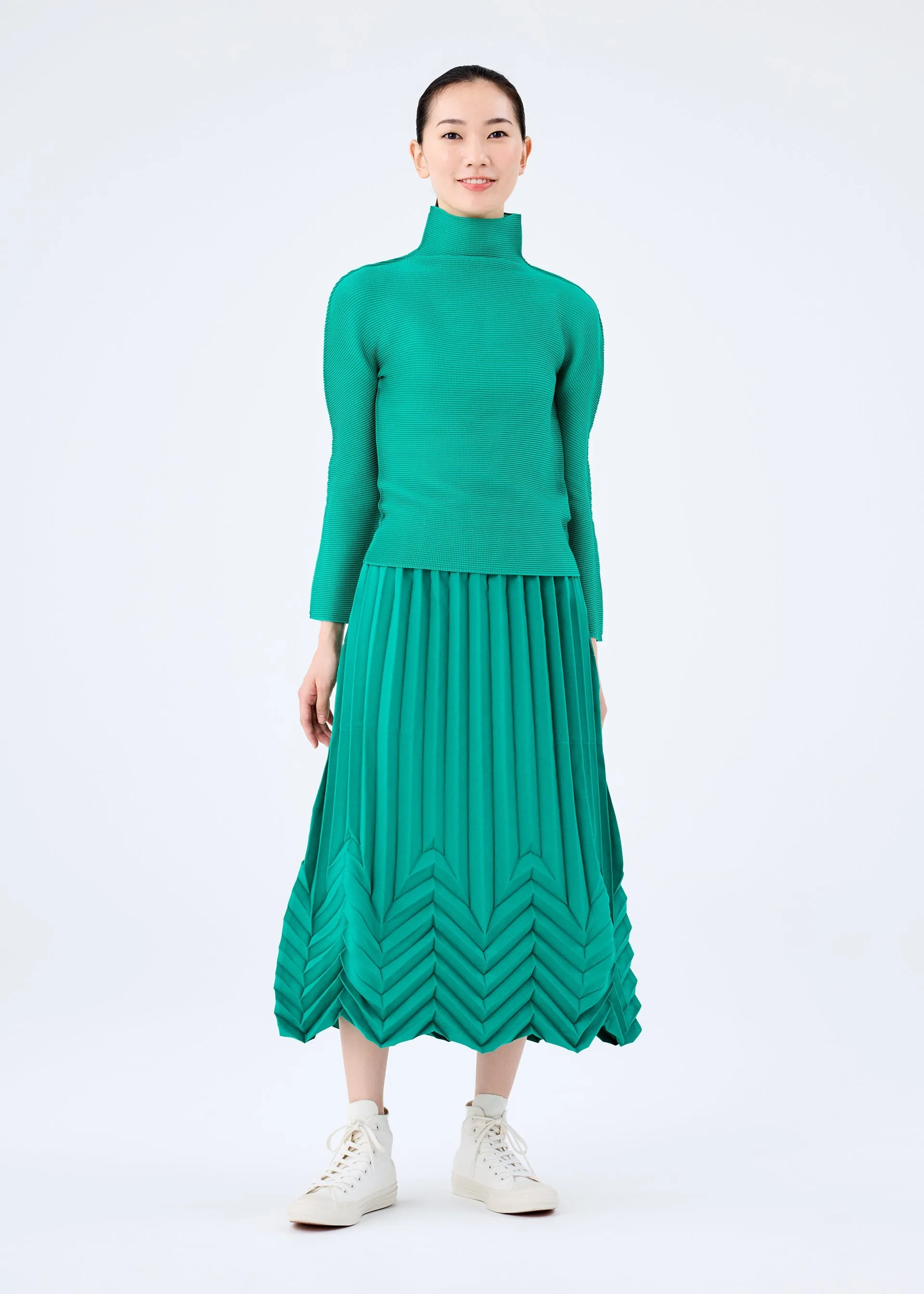 STAR PLEATS BOTTOM sold by Issey Miyake product image thumbnail 5
