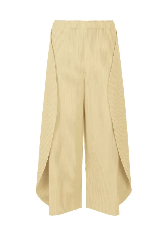 DOT PLEATS sold by Issey Miyake