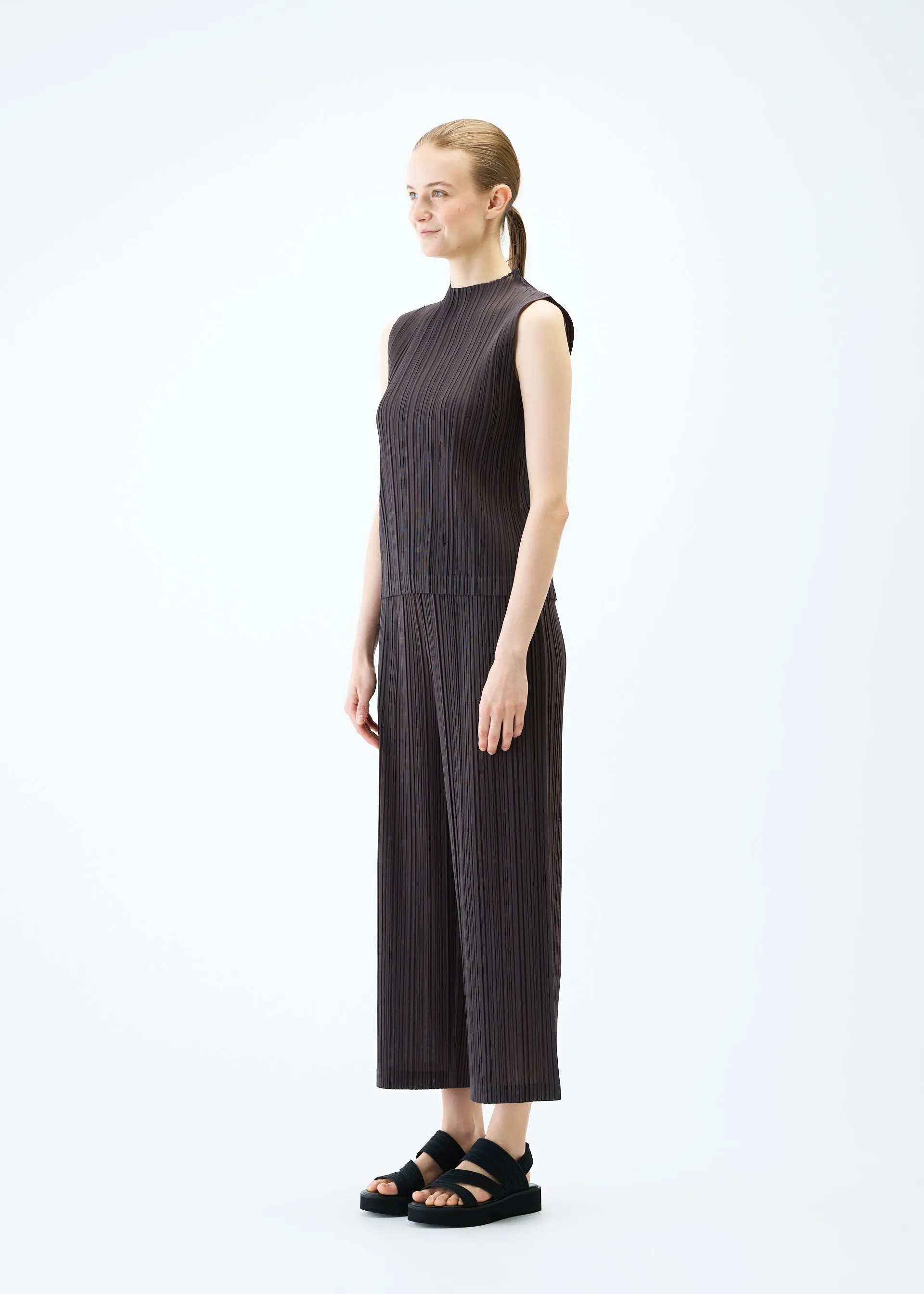 RAMIE PLEATS sold by Issey Miyake product image thumbnail 4