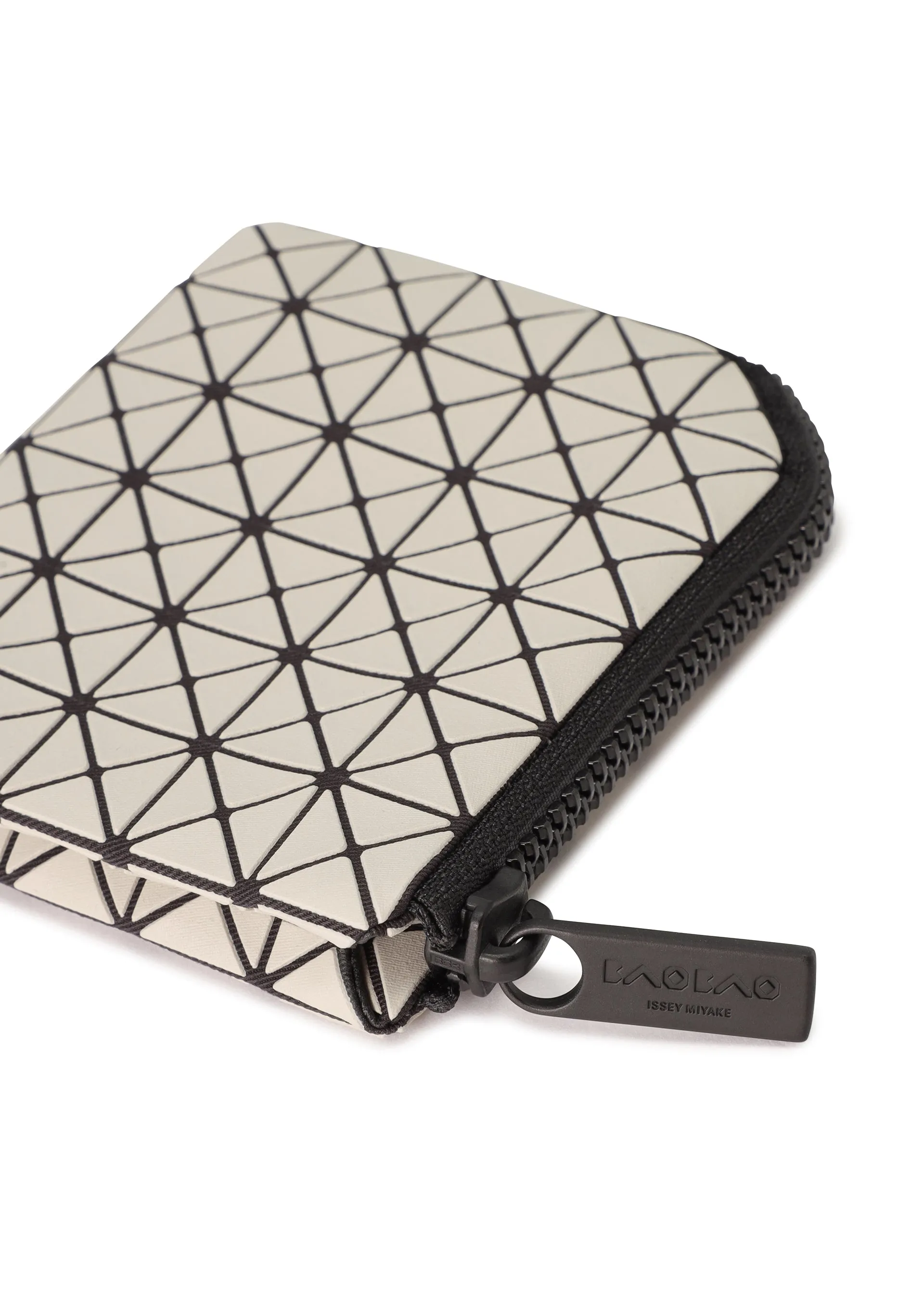 CLAM WALLET sold by Issey Miyake product image thumbnail 2