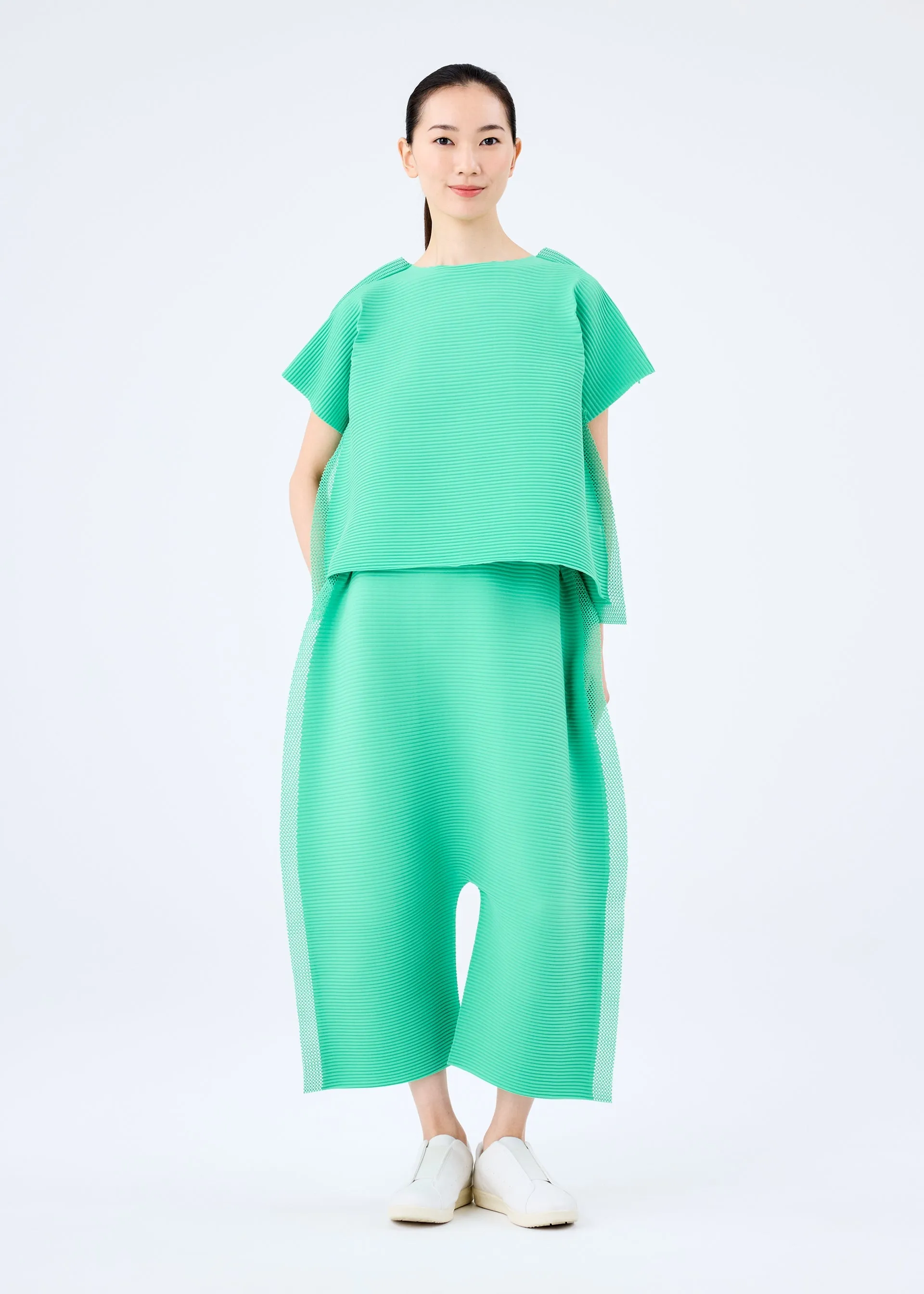 FINE KNIT PLEATS BOTTOM 2 sold by Issey Miyake product image thumbnail 5