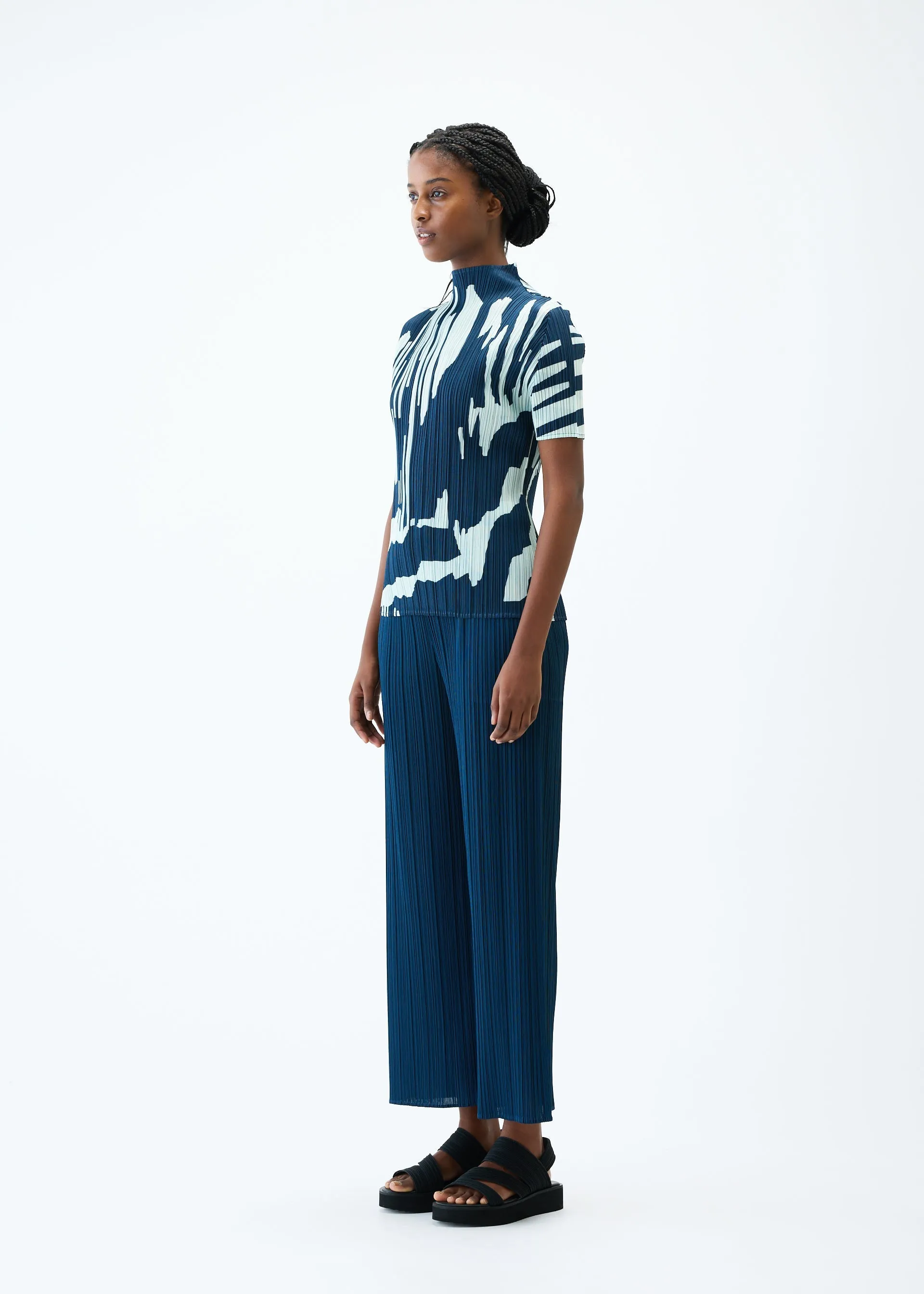 REFRACTION sold by Issey Miyake product image thumbnail 5