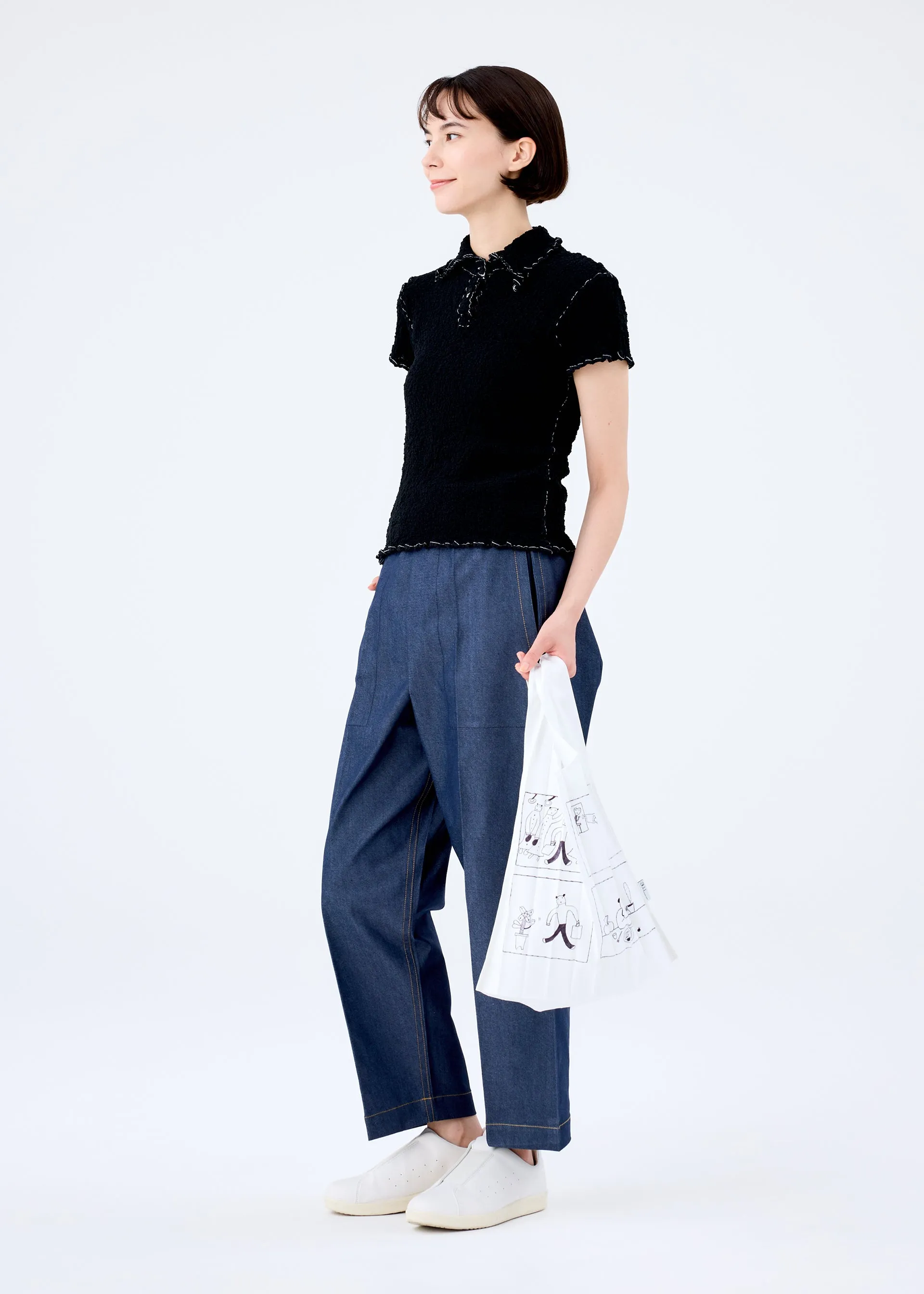 ICHINICHI PLEATS BAG sold by Issey Miyake product image thumbnail 4