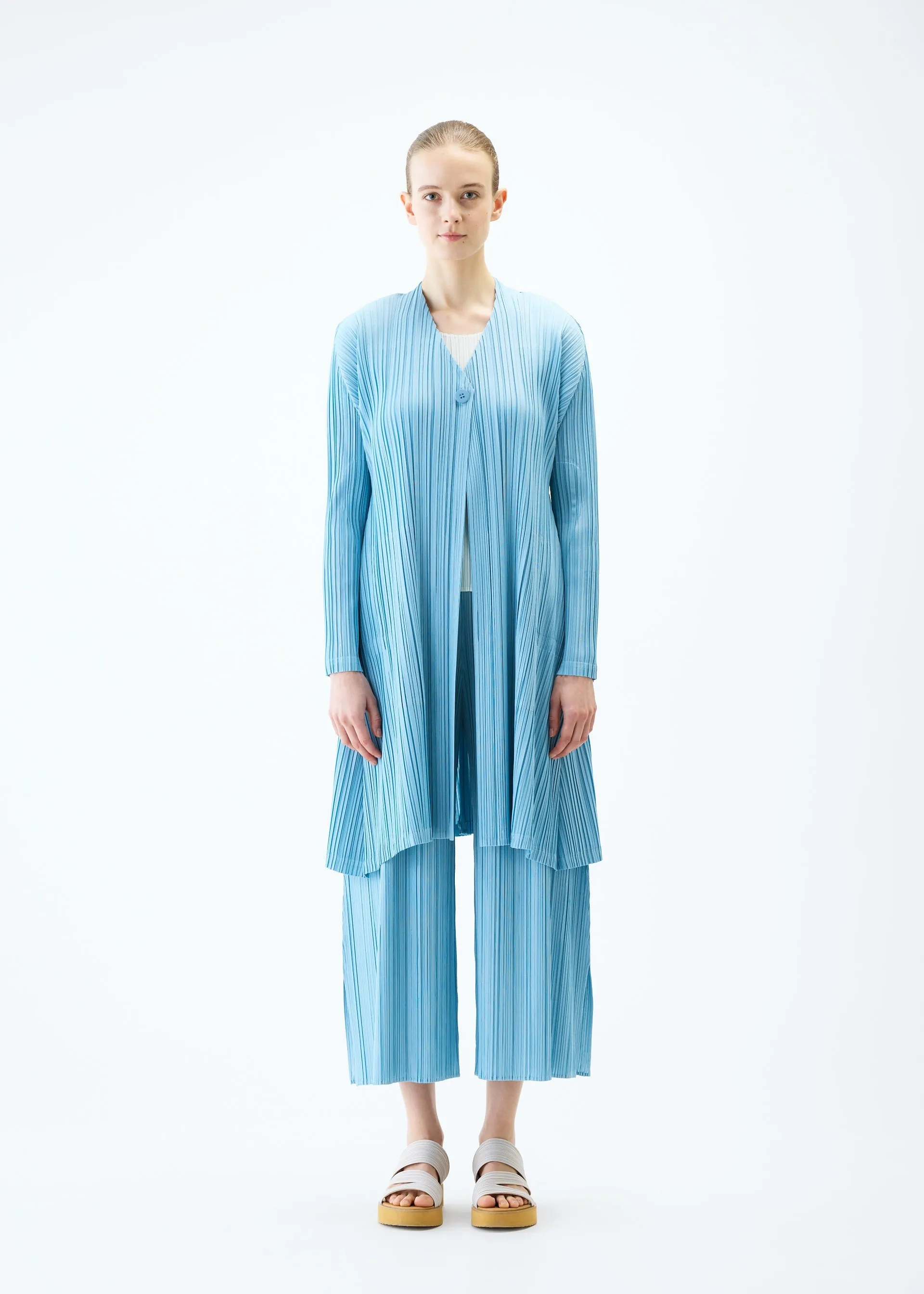 MELLOW PLEATS sold by Issey Miyake product image thumbnail 5
