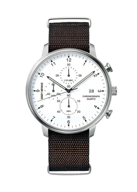 C　Designed by Ichiro Iwasaki sold by Issey Miyake