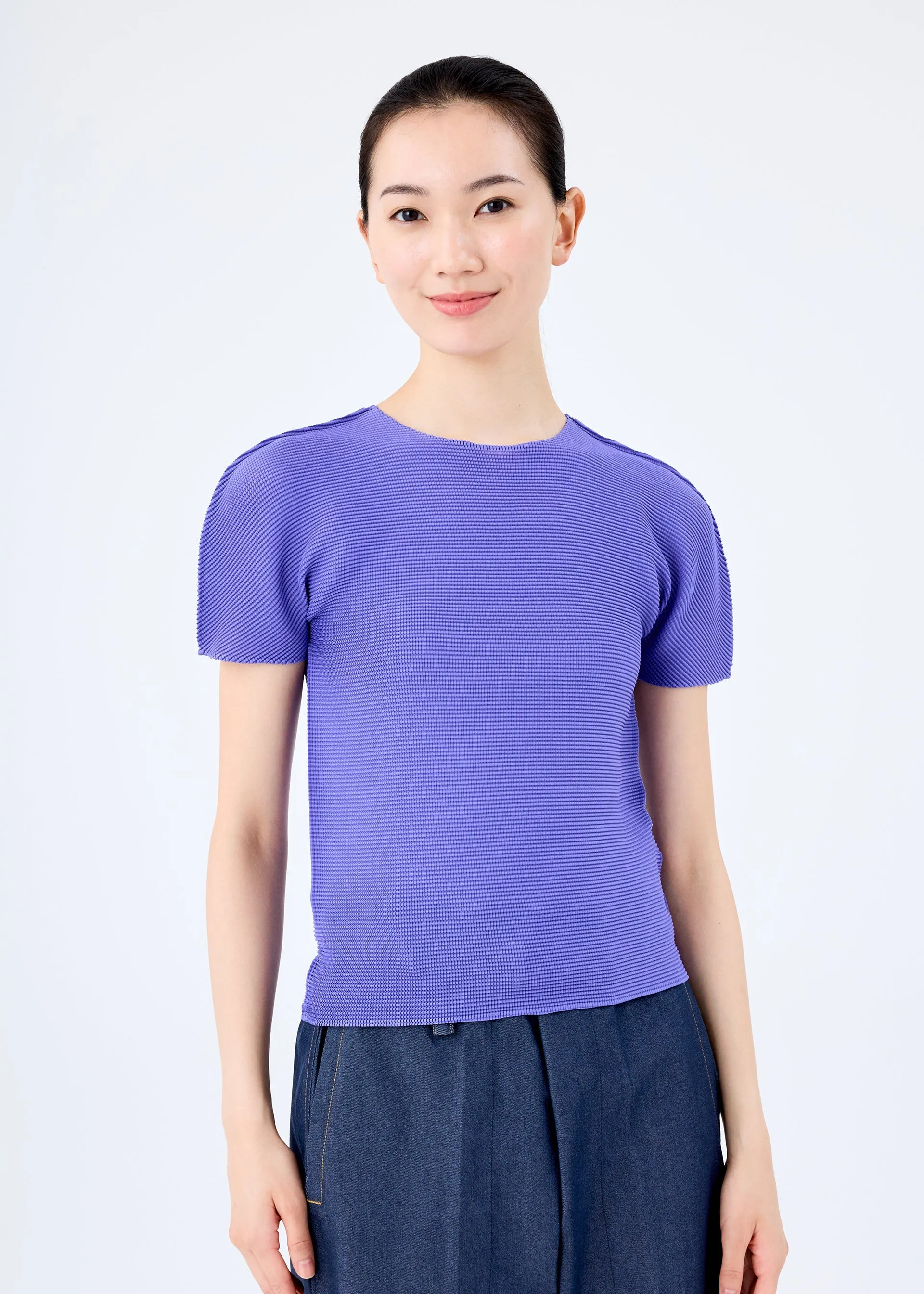 STRETCH PLEATS 6 sold by Issey Miyake product image thumbnail 5