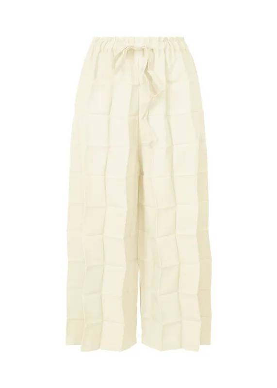 DICE PLEATS BOTTOM sold by Issey Miyake