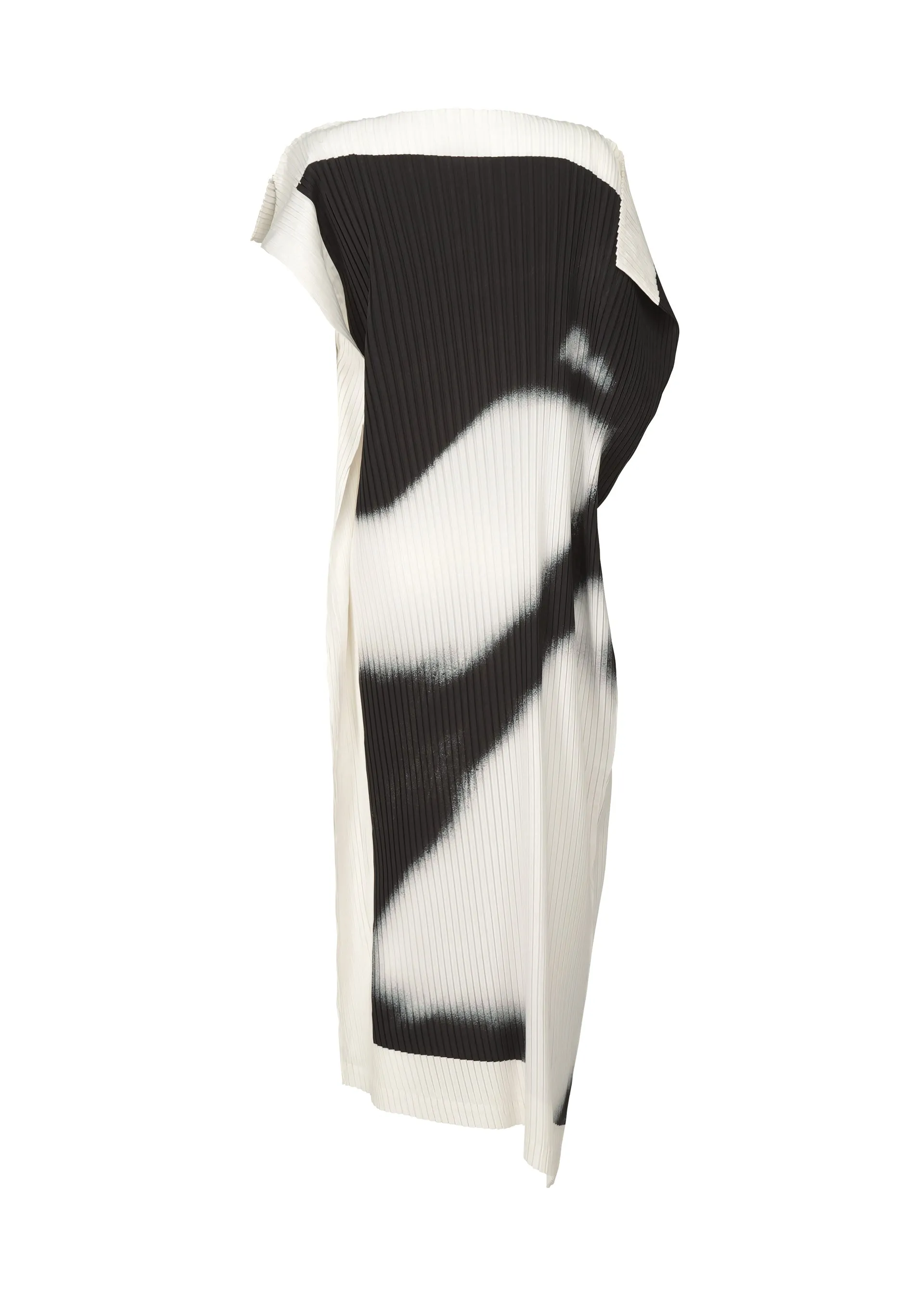 SHADOW STUDY PLEATS sold by Issey Miyake product image thumbnail 3