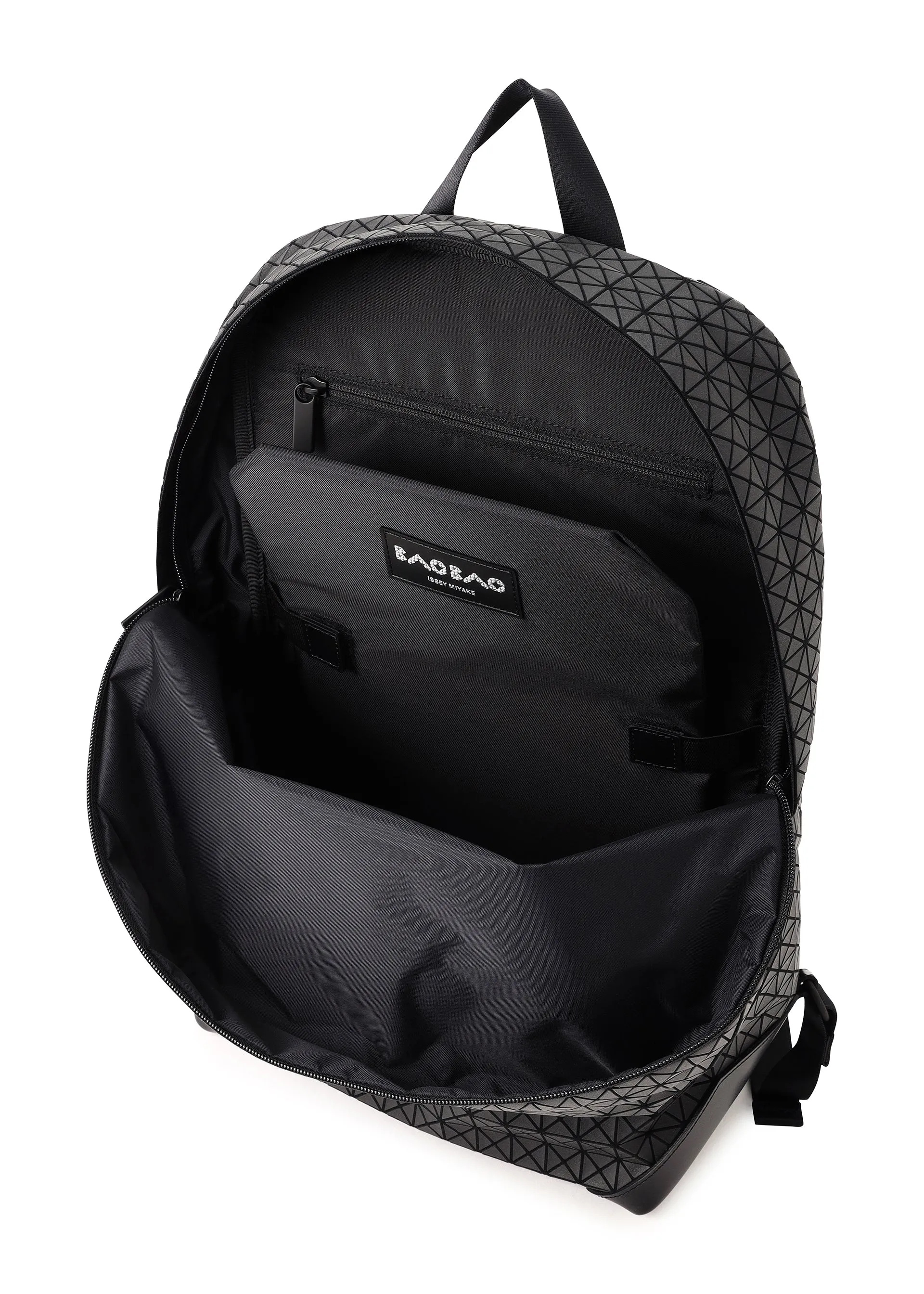 LINER sold by Issey Miyake product image thumbnail 4