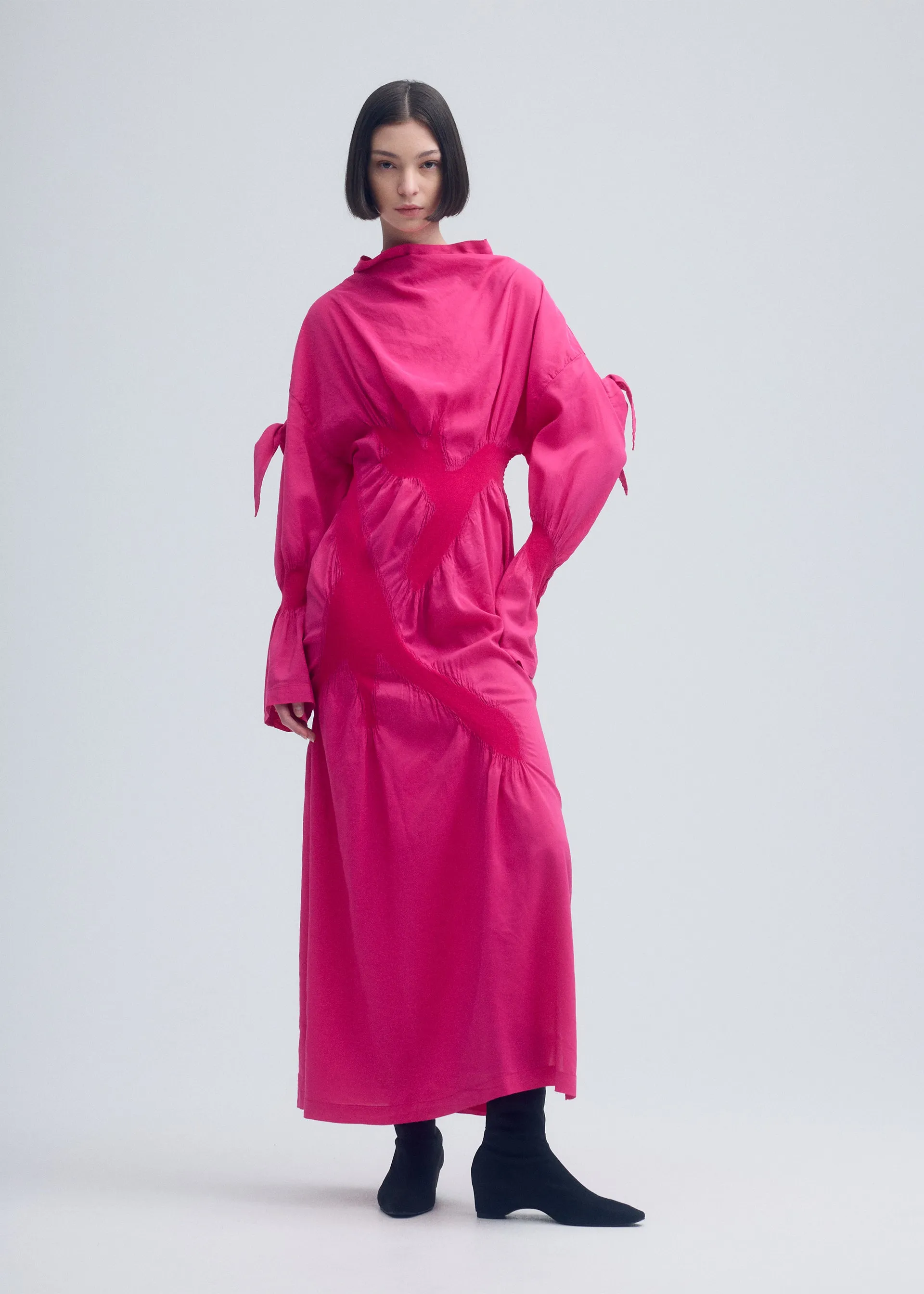 VIGOR MUTED sold by Issey Miyake product image thumbnail 3