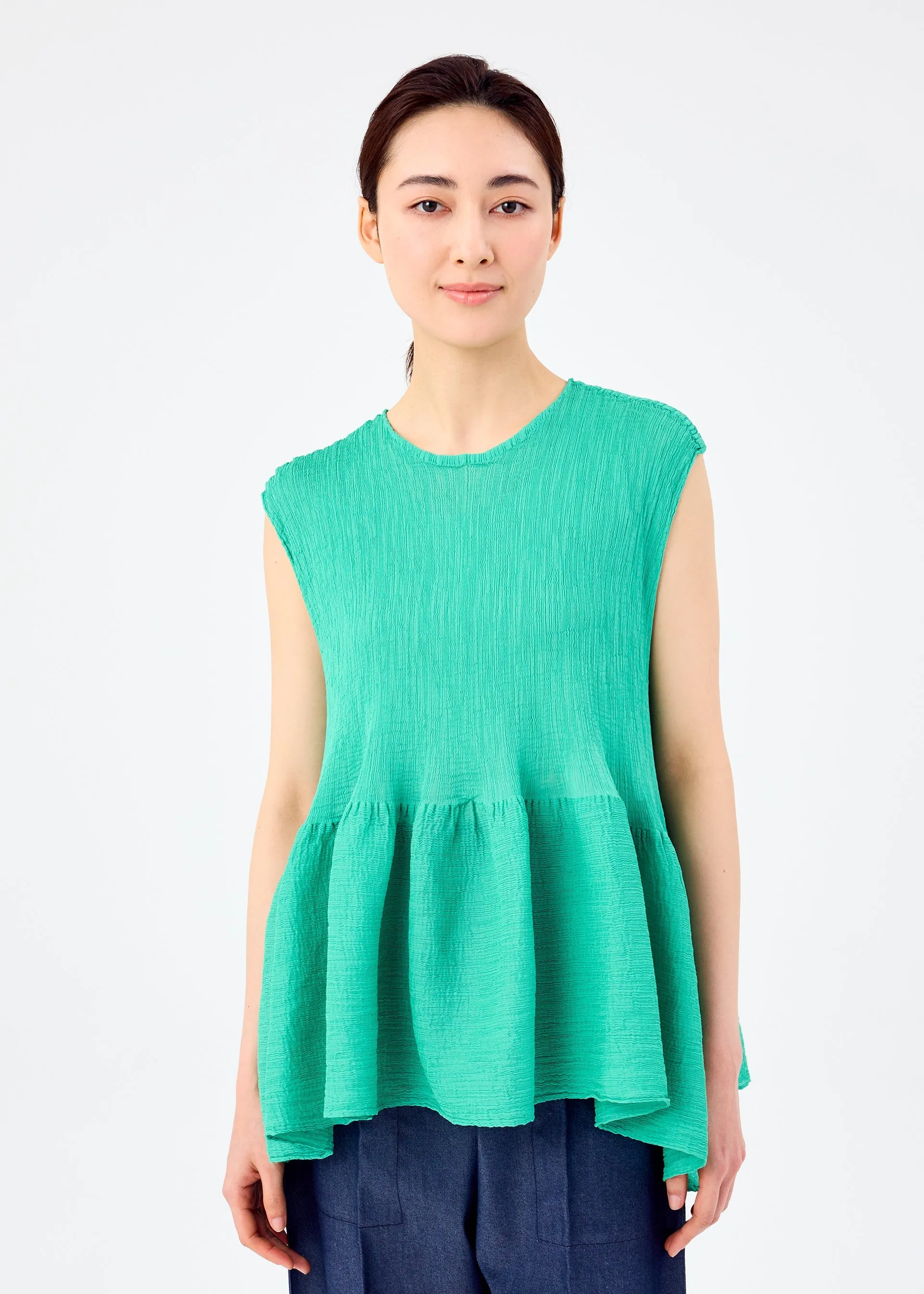 BOUNCE SEE-THROUGH CREPE sold by Issey Miyake product image thumbnail 5