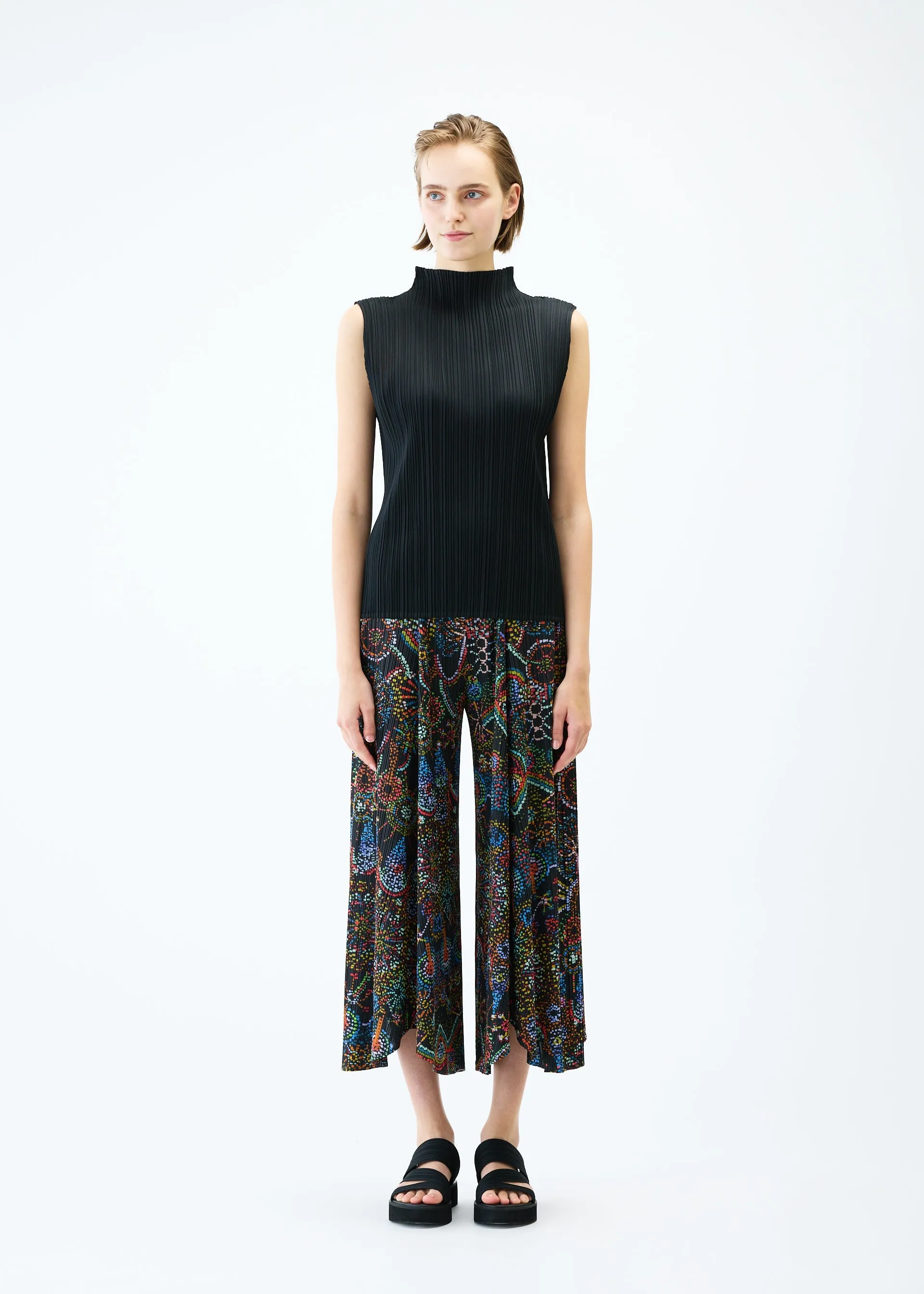 LIGHT FESTIVAL sold by Issey Miyake product image thumbnail 4