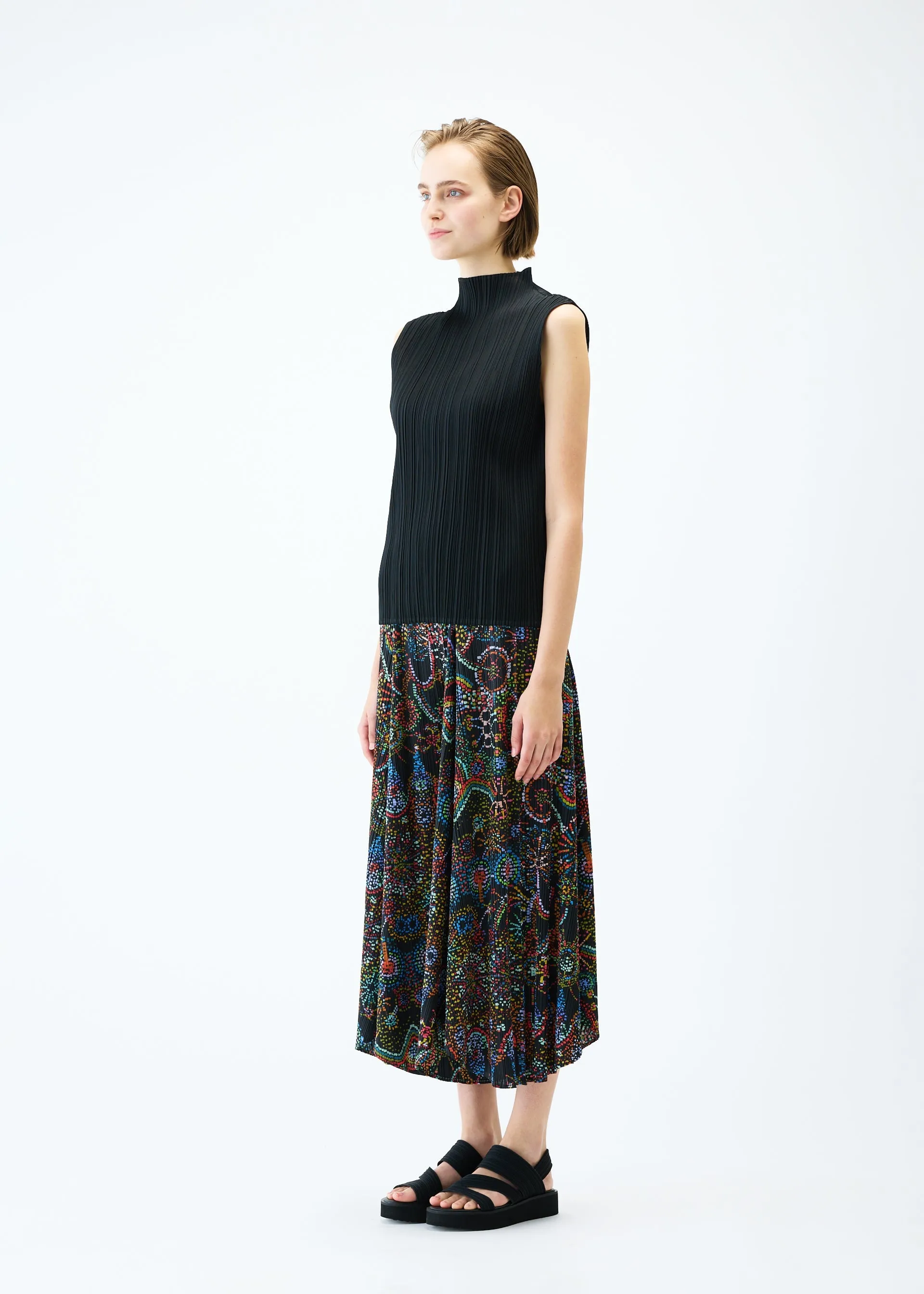 LIGHT FESTIVAL sold by Issey Miyake product image thumbnail 5