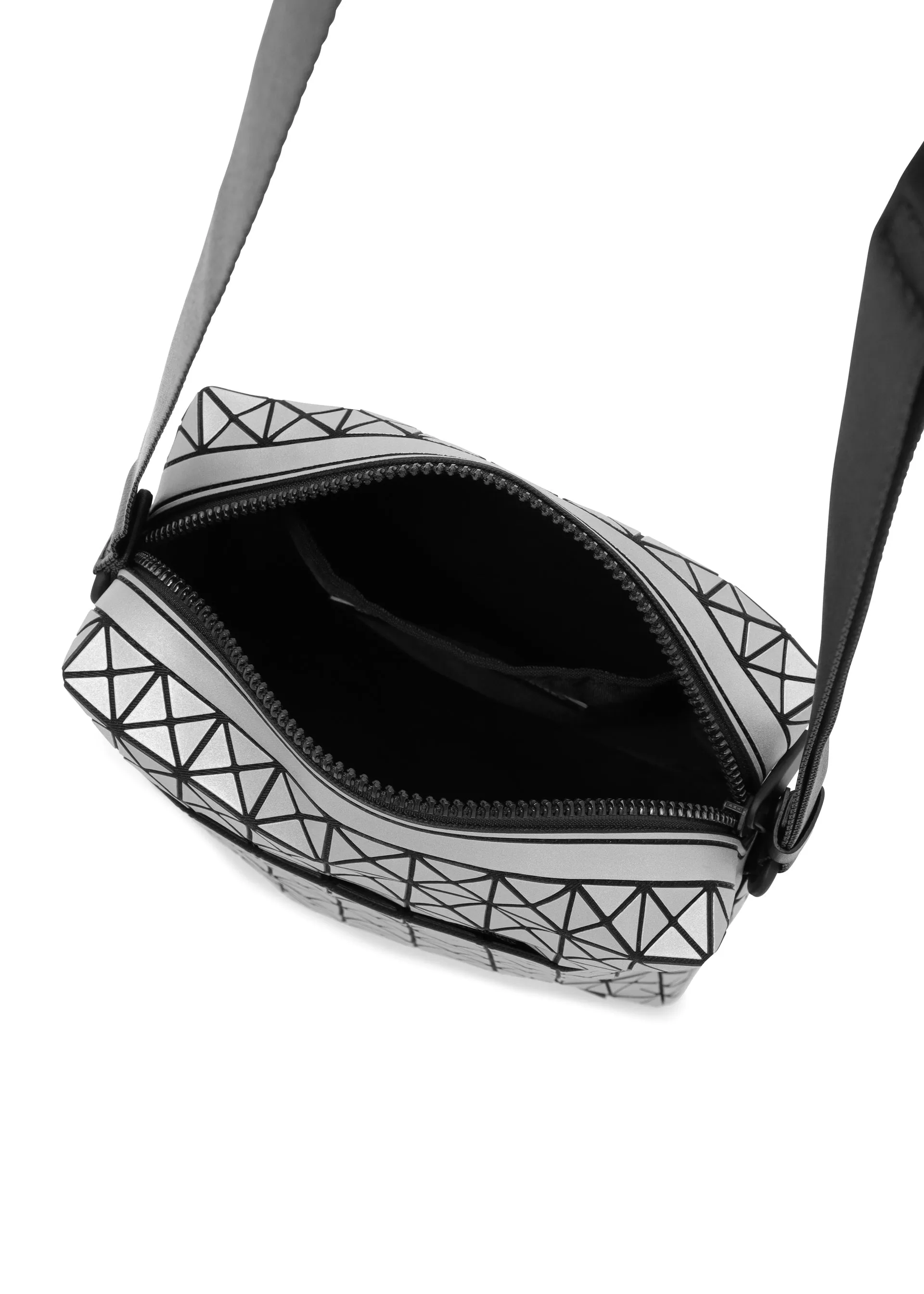 VOYAGER REFLECTOR sold by Issey Miyake product image thumbnail 3